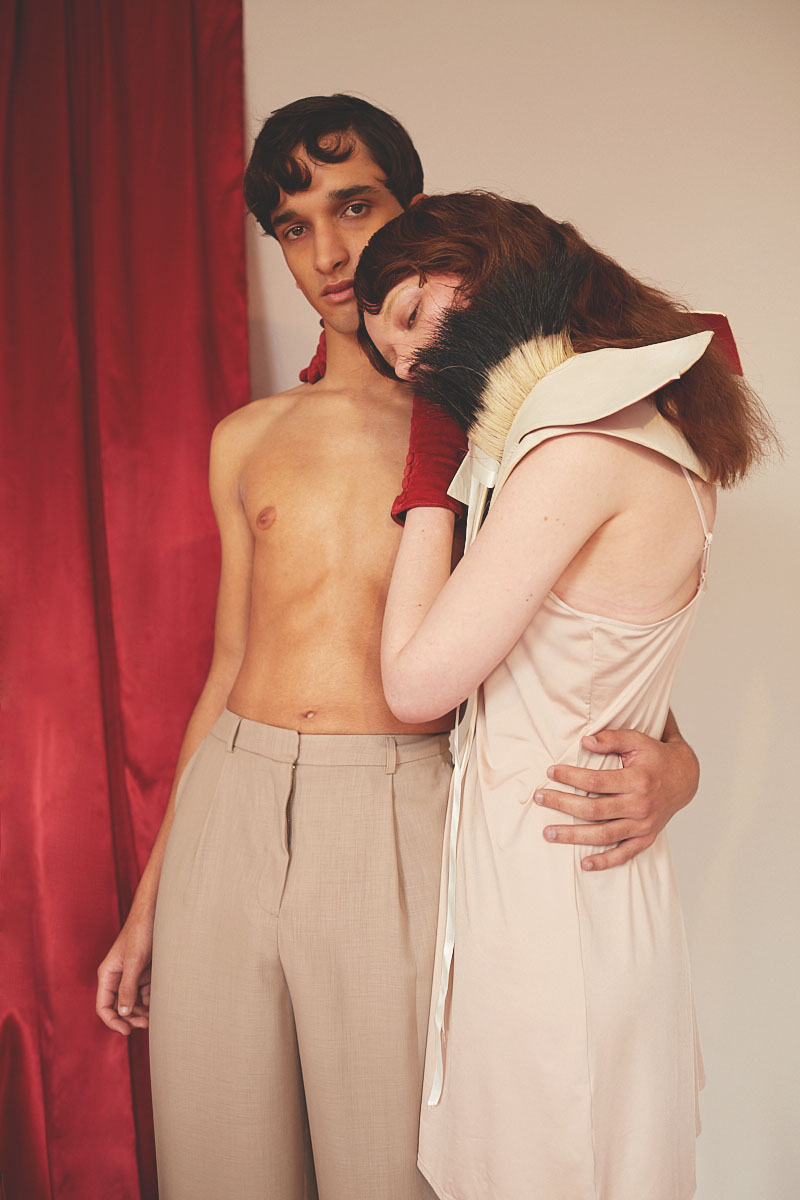 UMARMUNG — Look 3