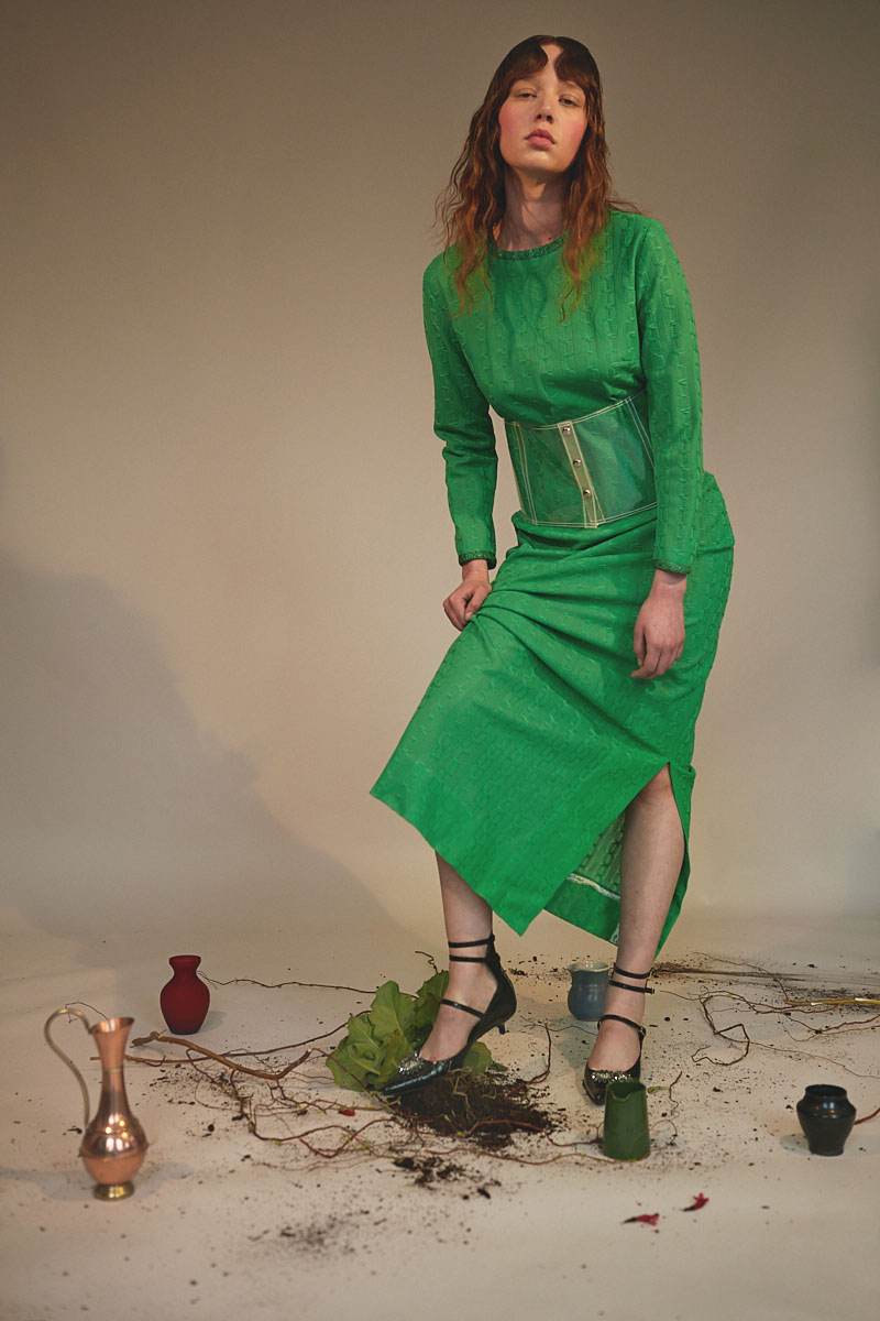 UMARMUNG — Look 11