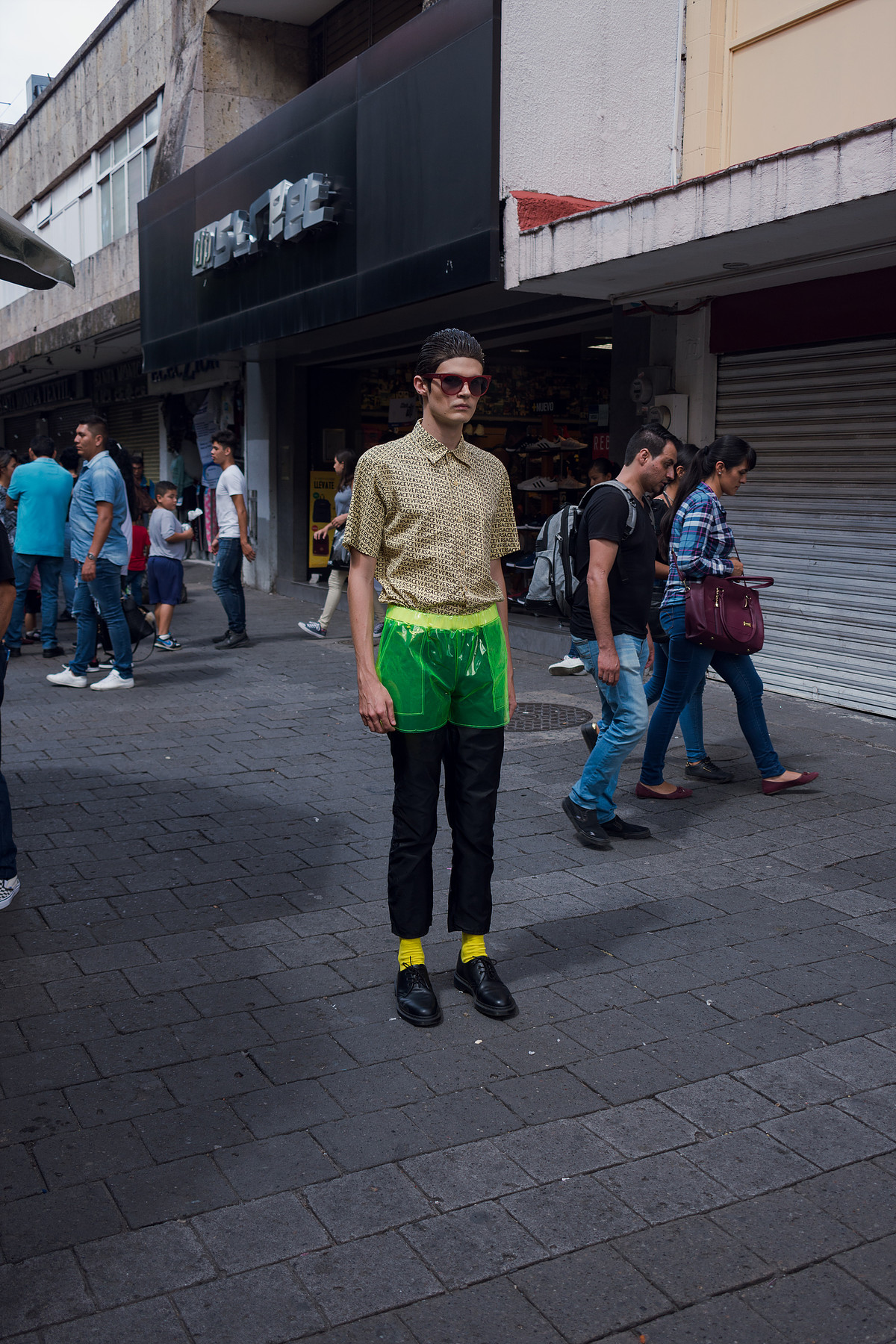 HOMETOWN — Look 2