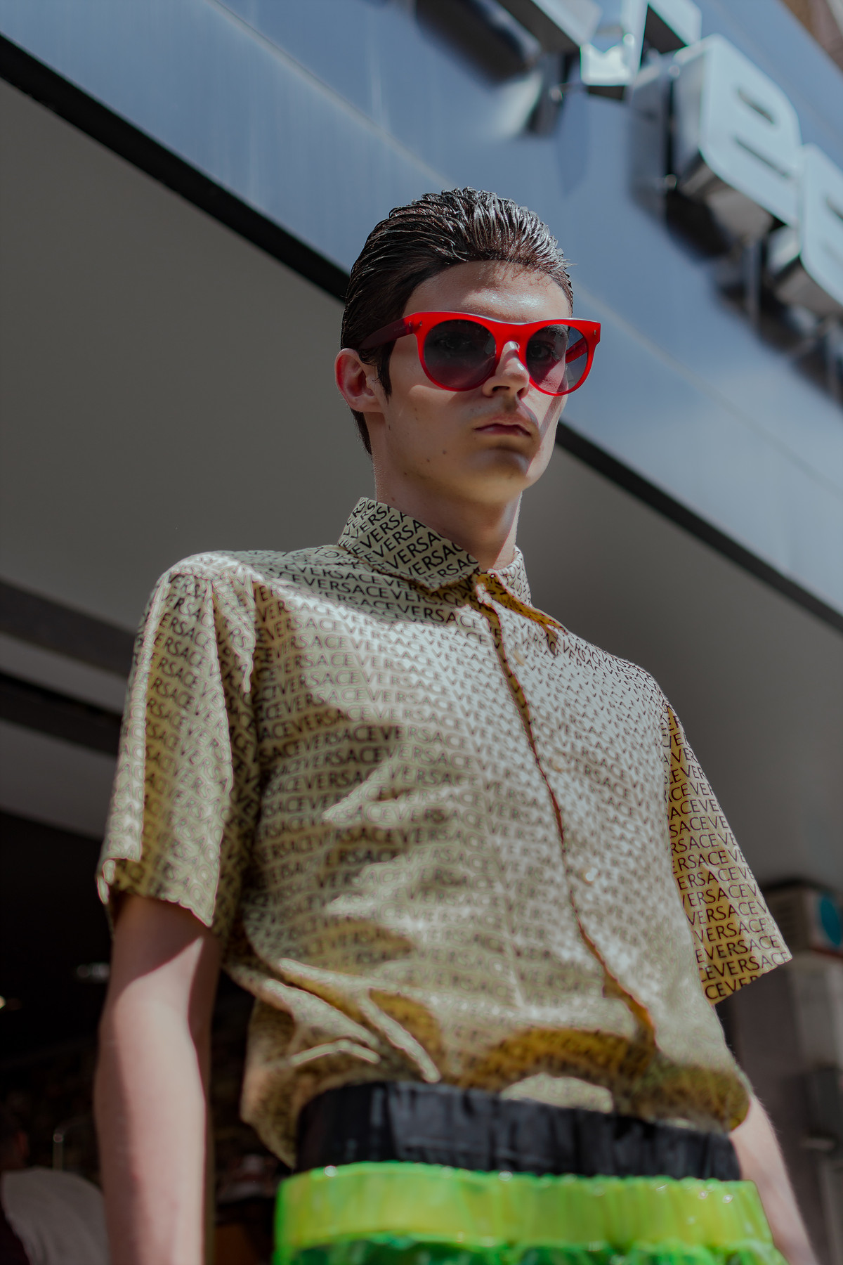 HOMETOWN — Look 3