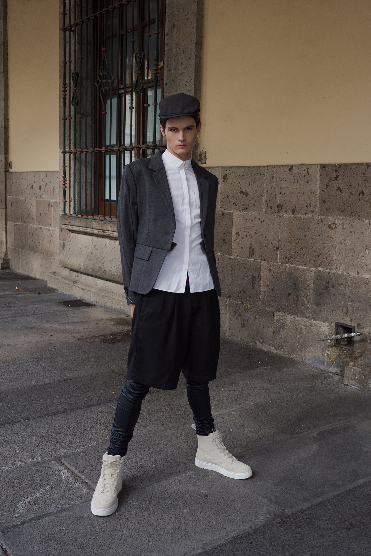 HOMETOWN — Look 9