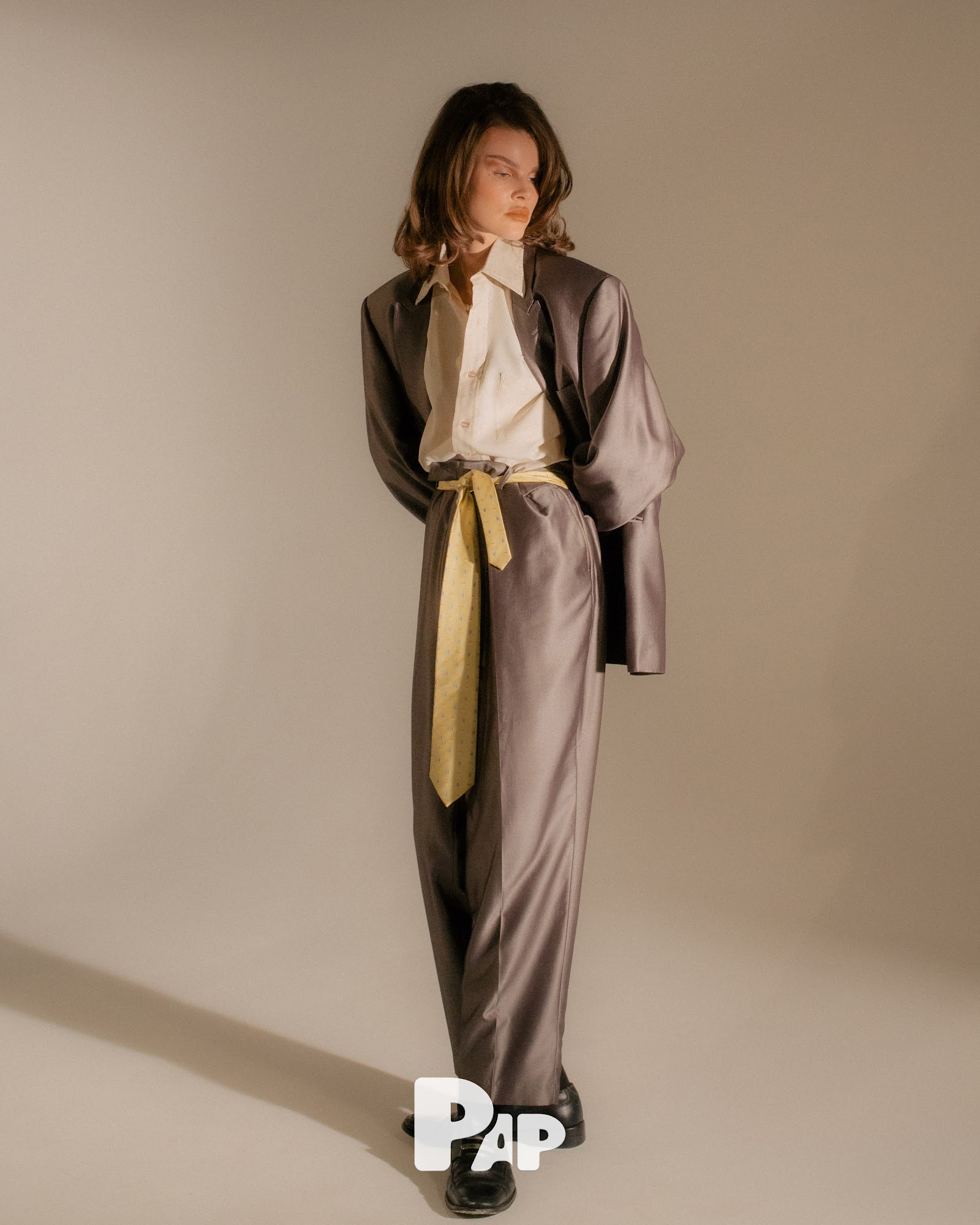 PLACE OF WORK — Look 5