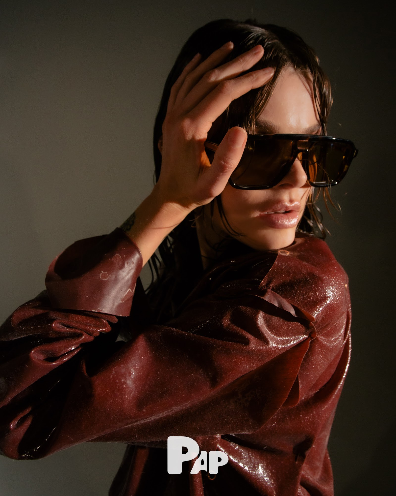 PLACE OF WORK — Look 16