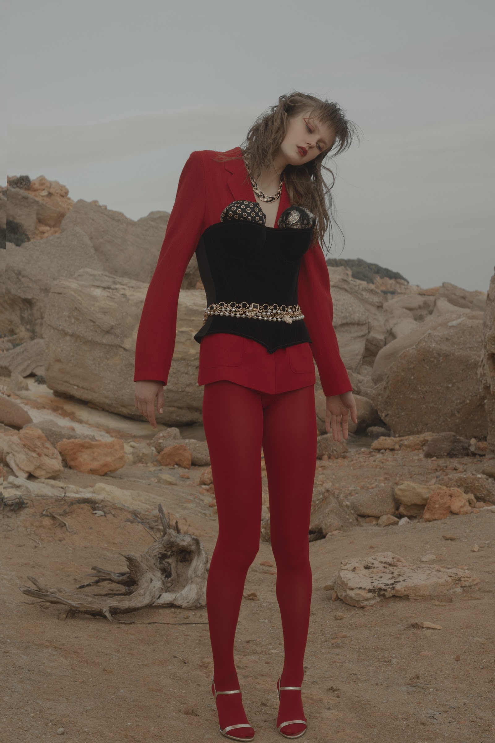 ROCKLANDS — Look 11