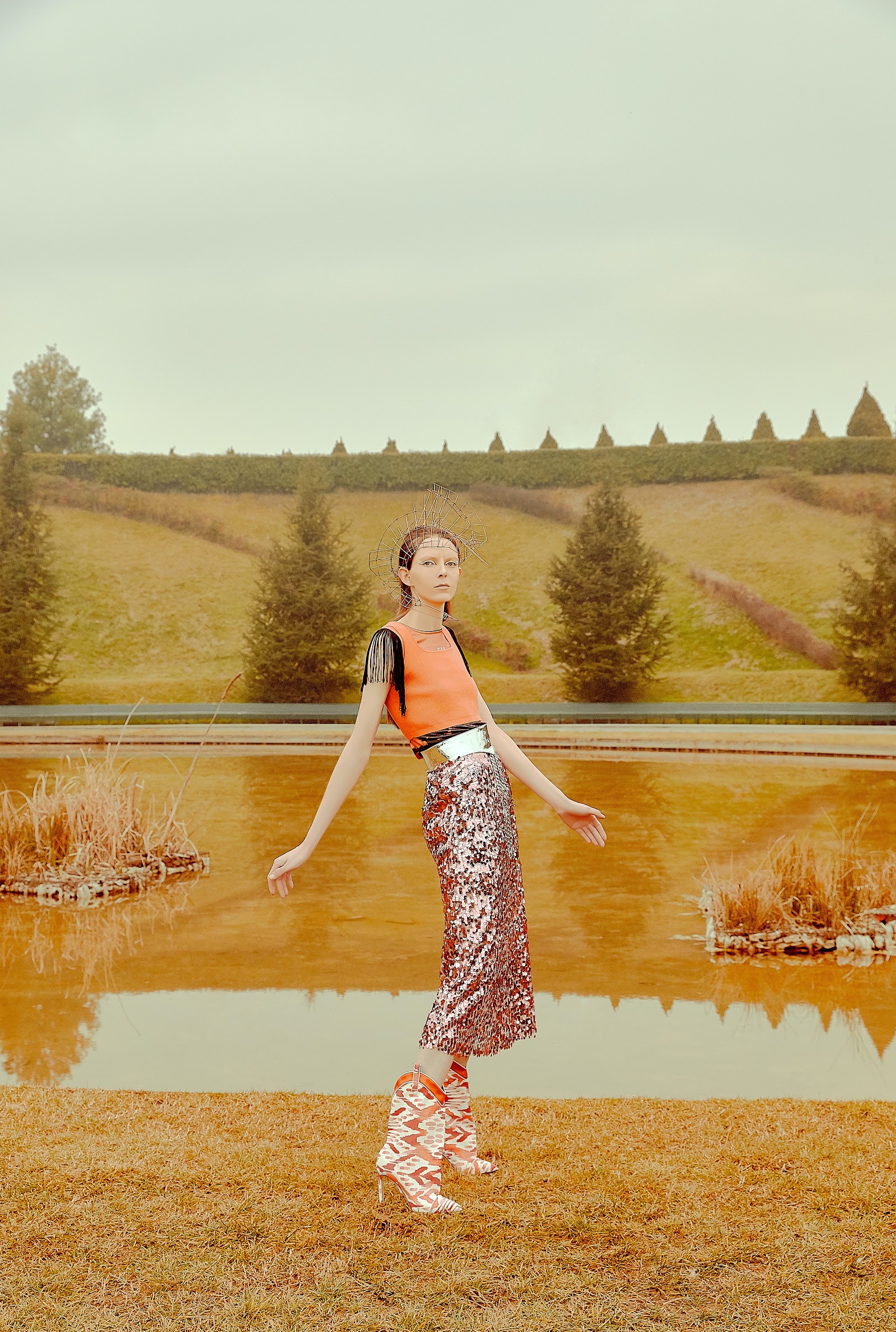 MISSED CALL FROM ANOTHER PLANET — Look 8
