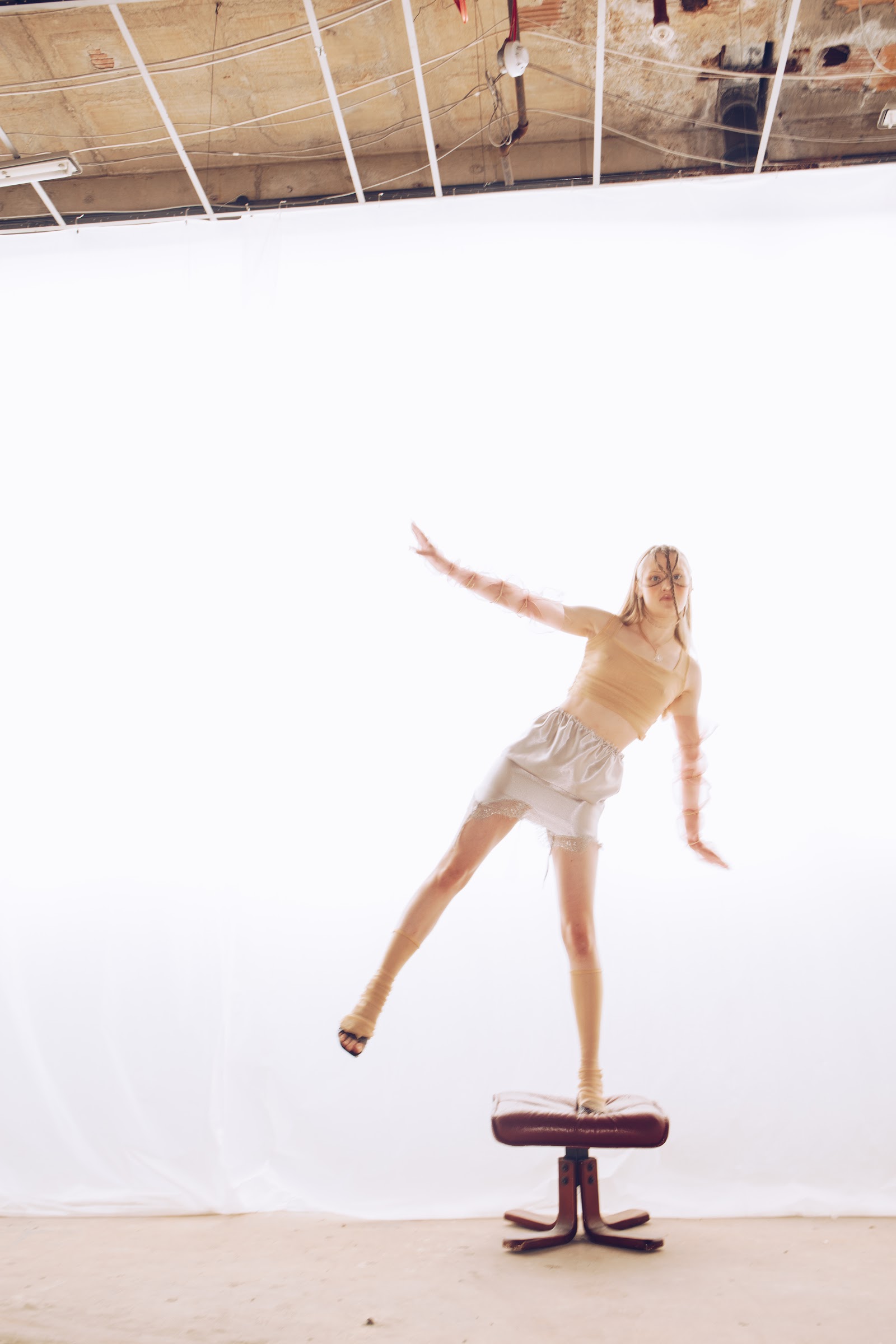 PITFALL — Look 2