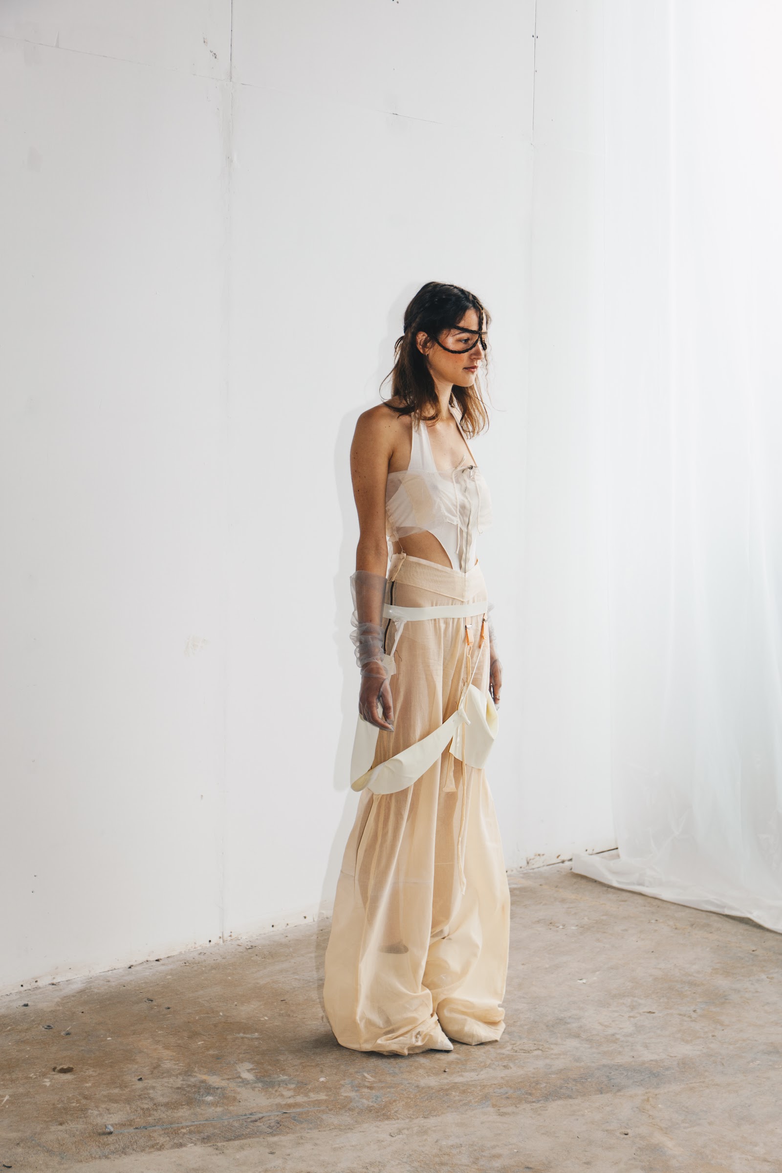 PITFALL — Look 7