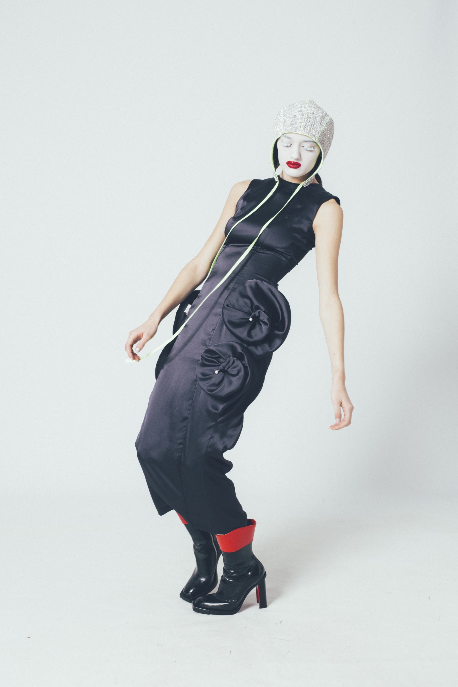 TABOO — Look 2