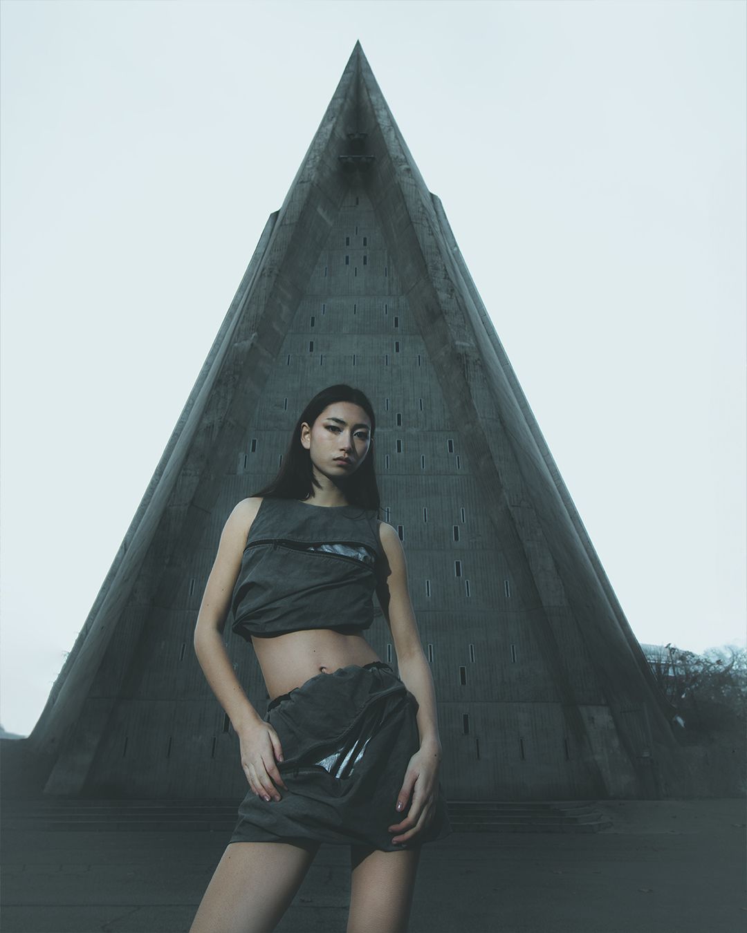 Pyramid Pulse — Look 3