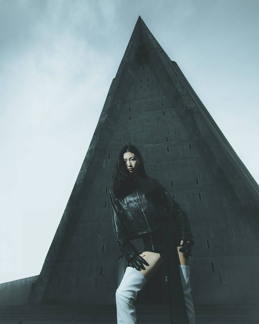 Pyramid Pulse — Look 4