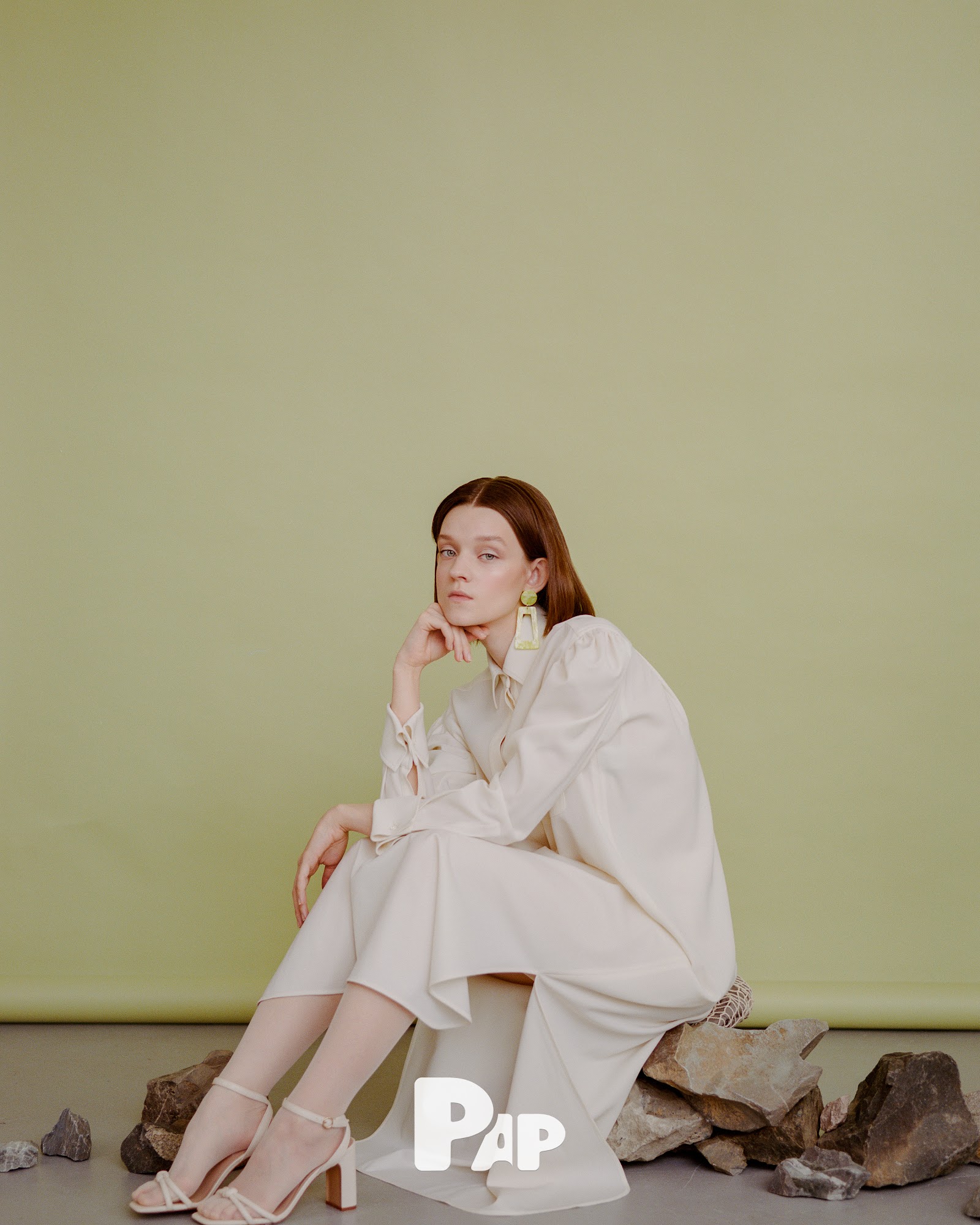 GAZING INTO THE SUN — Look 2