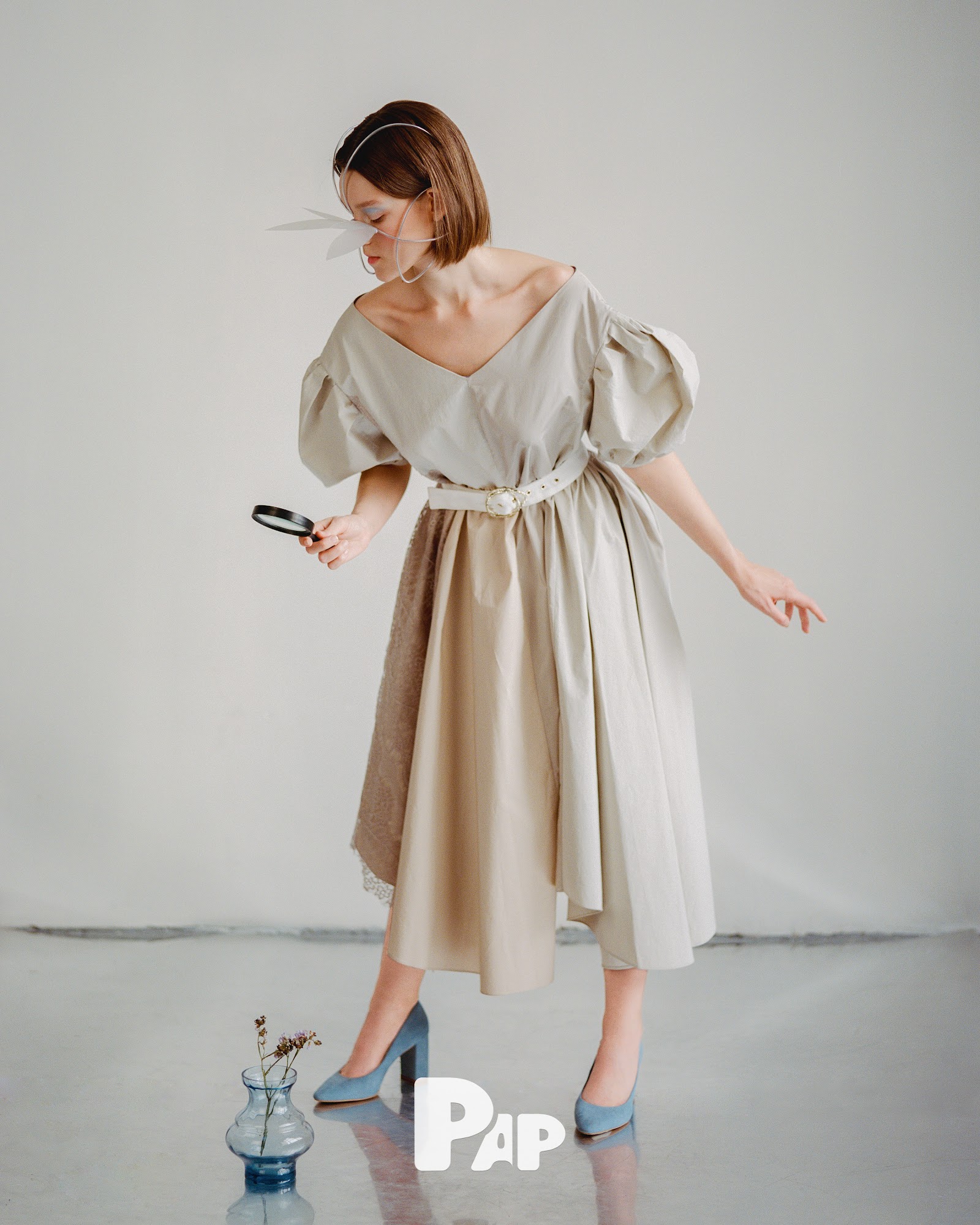 GAZING INTO THE SUN — Look 3