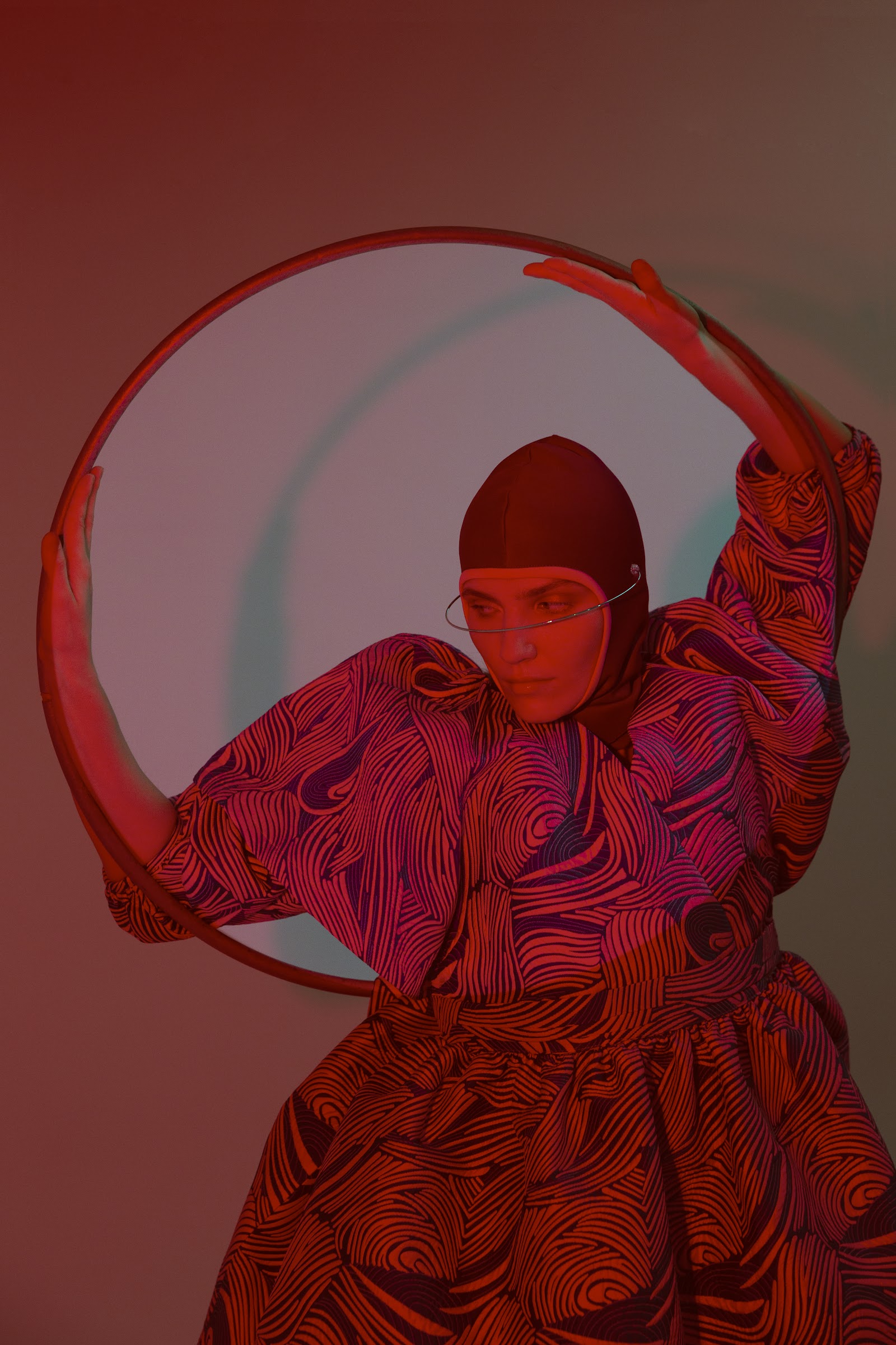 THE CIRCLE IS THE ESSENCE — Look 2