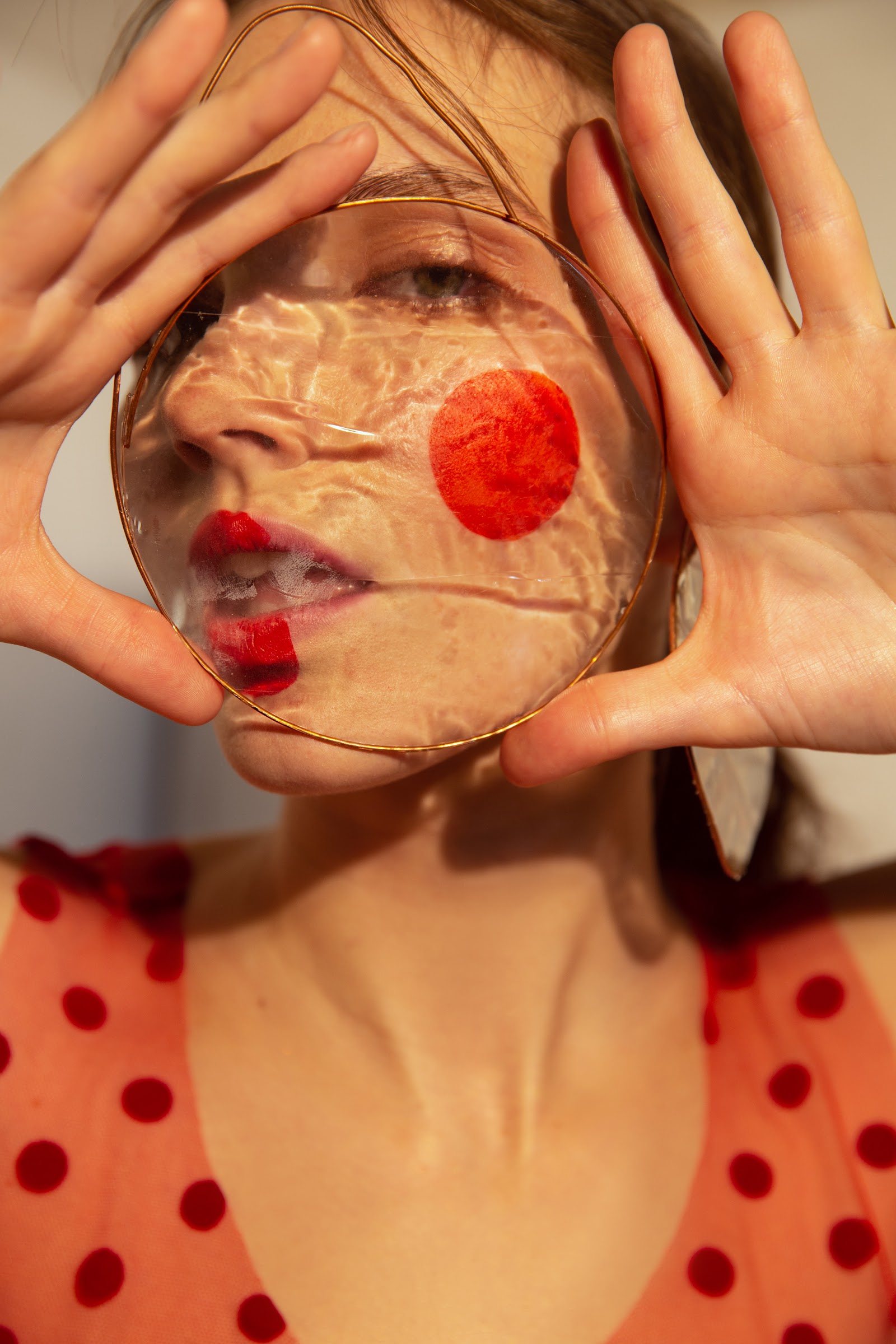 THE CIRCLE IS THE ESSENCE — Look 11