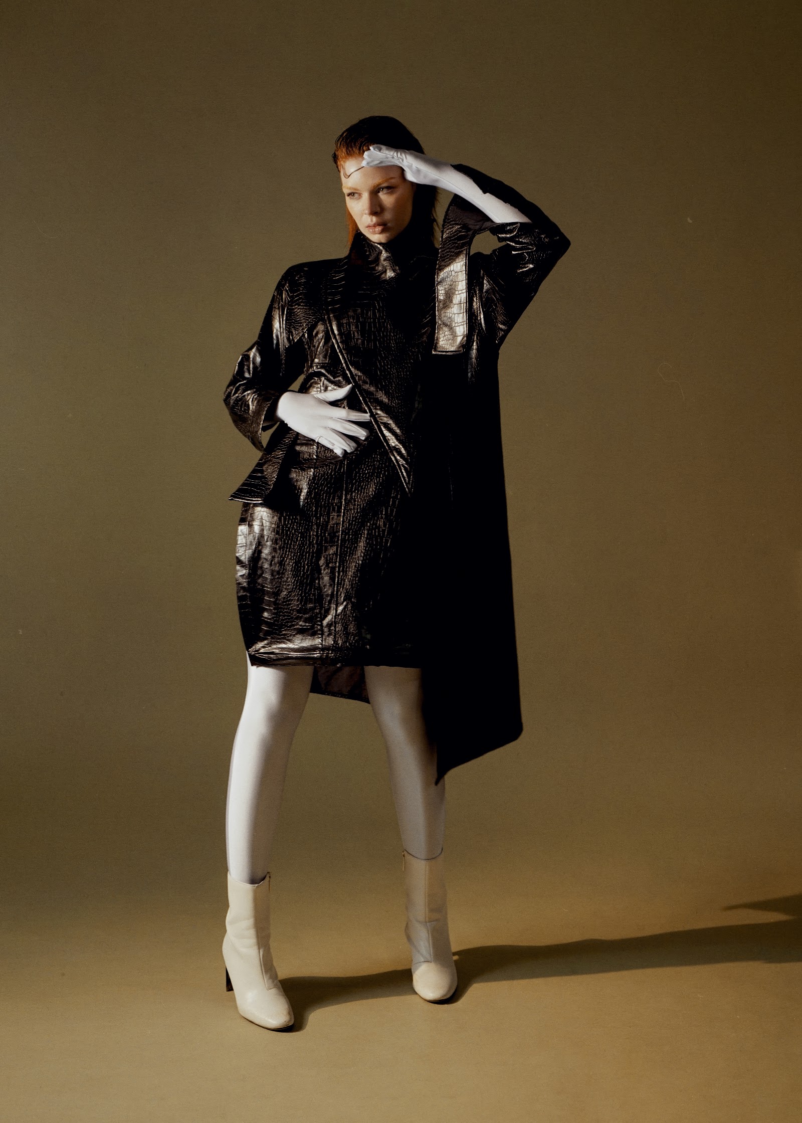 CURSE — Look 7