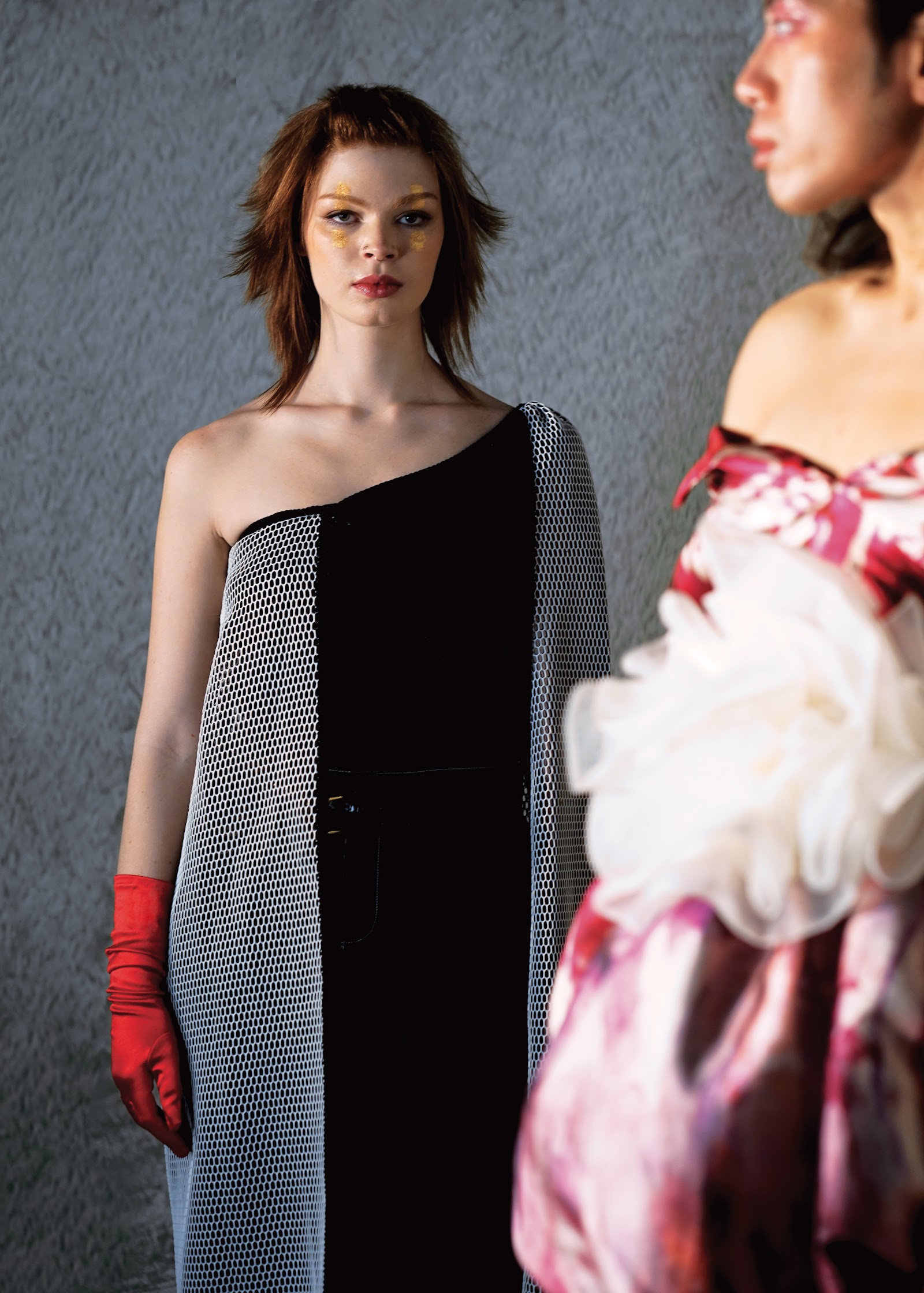CURSE — Look 8