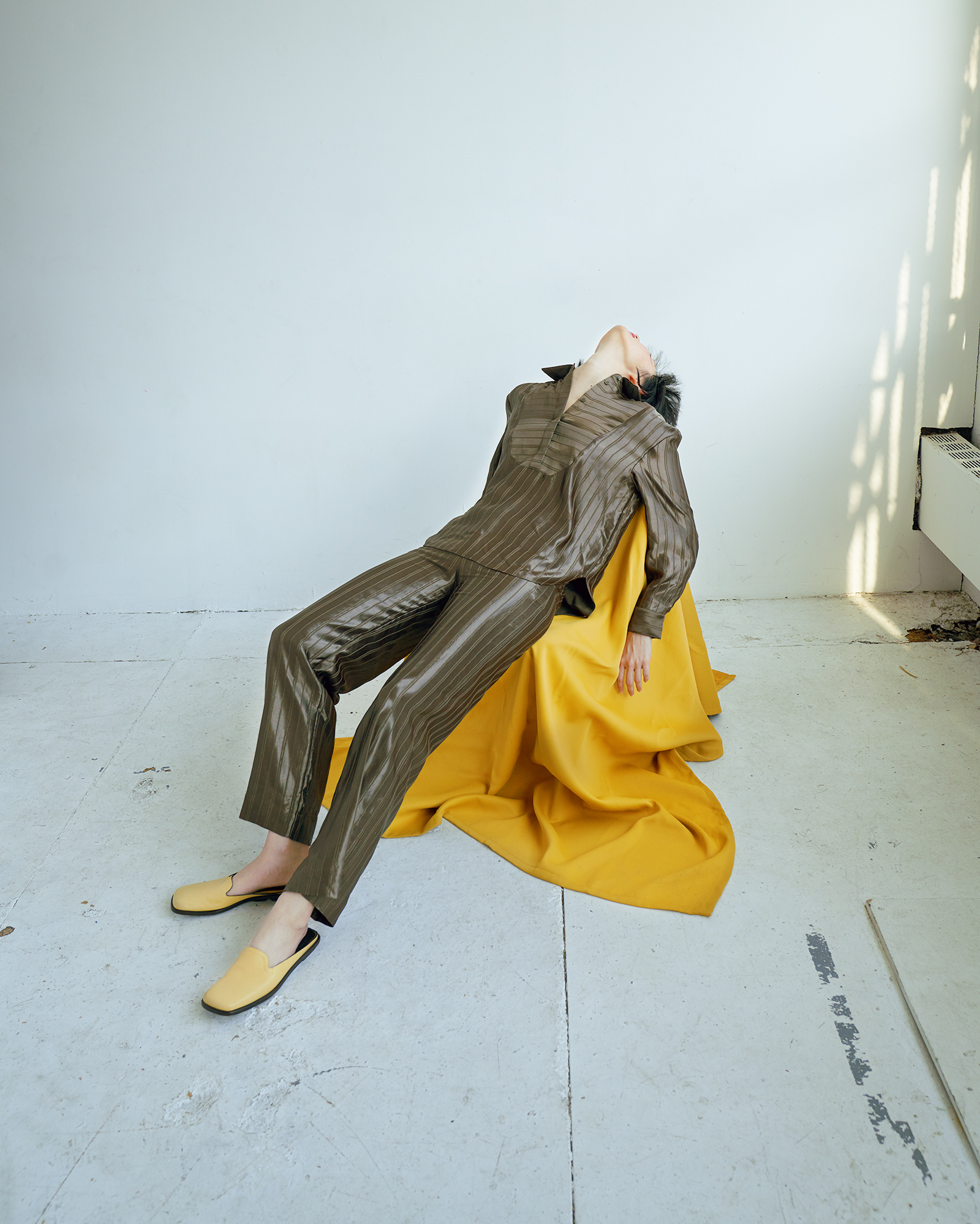 WITCH OF THE EAST — Look 11