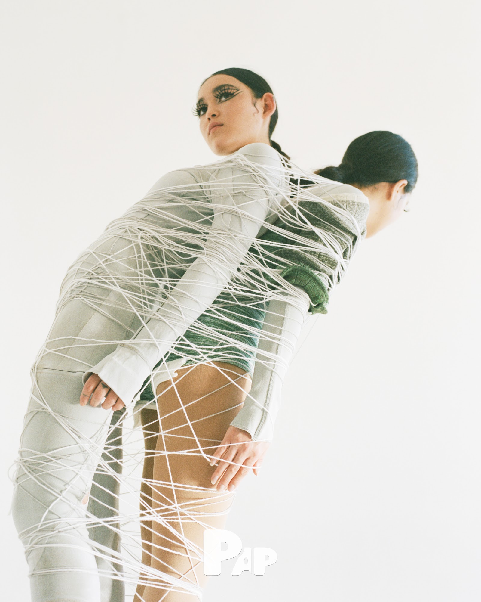 SYMBIOSIS — Look 2