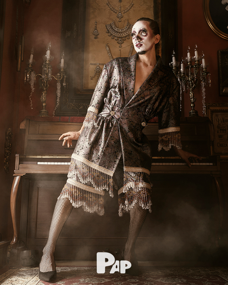 VICTORIEN — Look 10