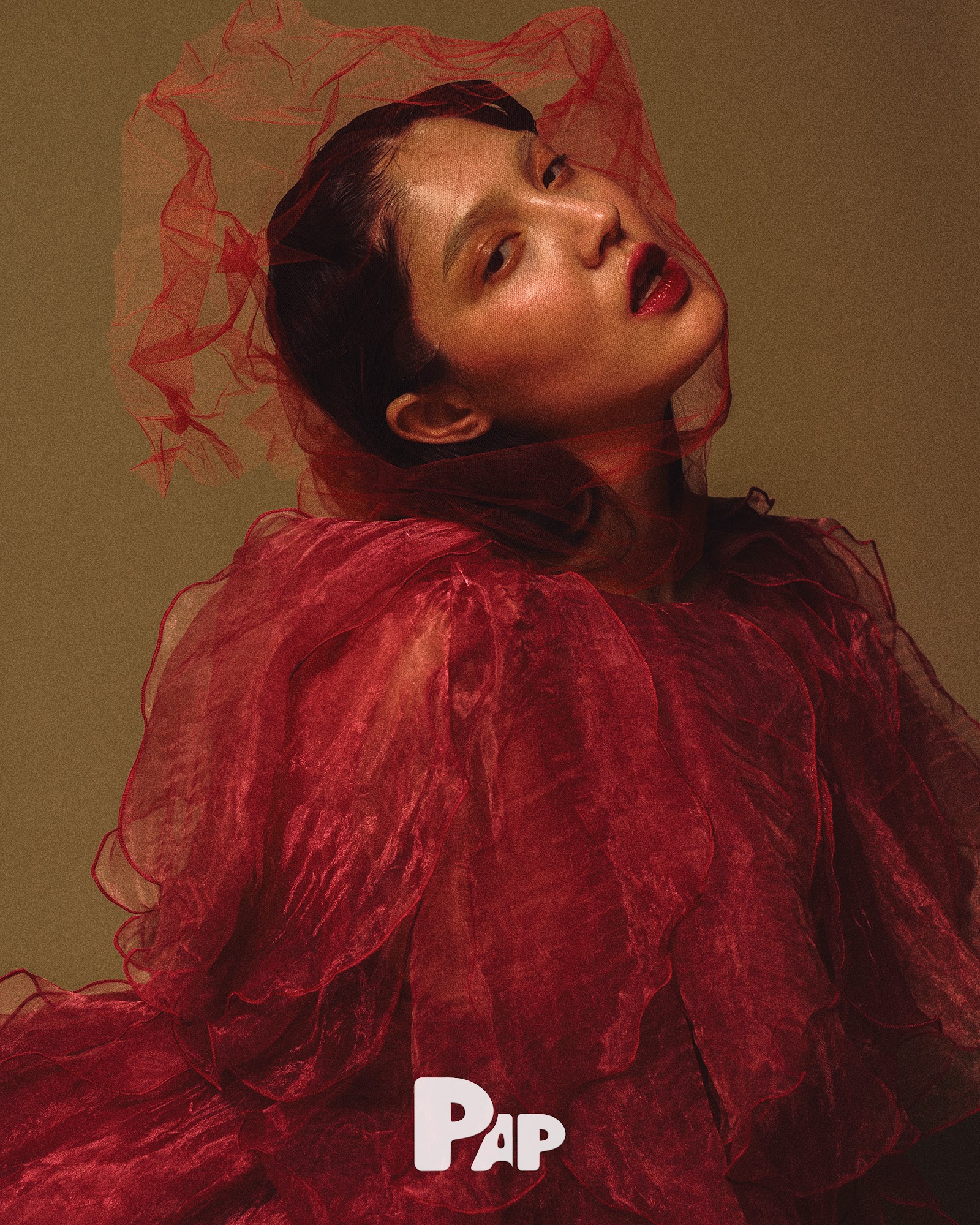 HERSTORY OF THE FLOWER — Look 12