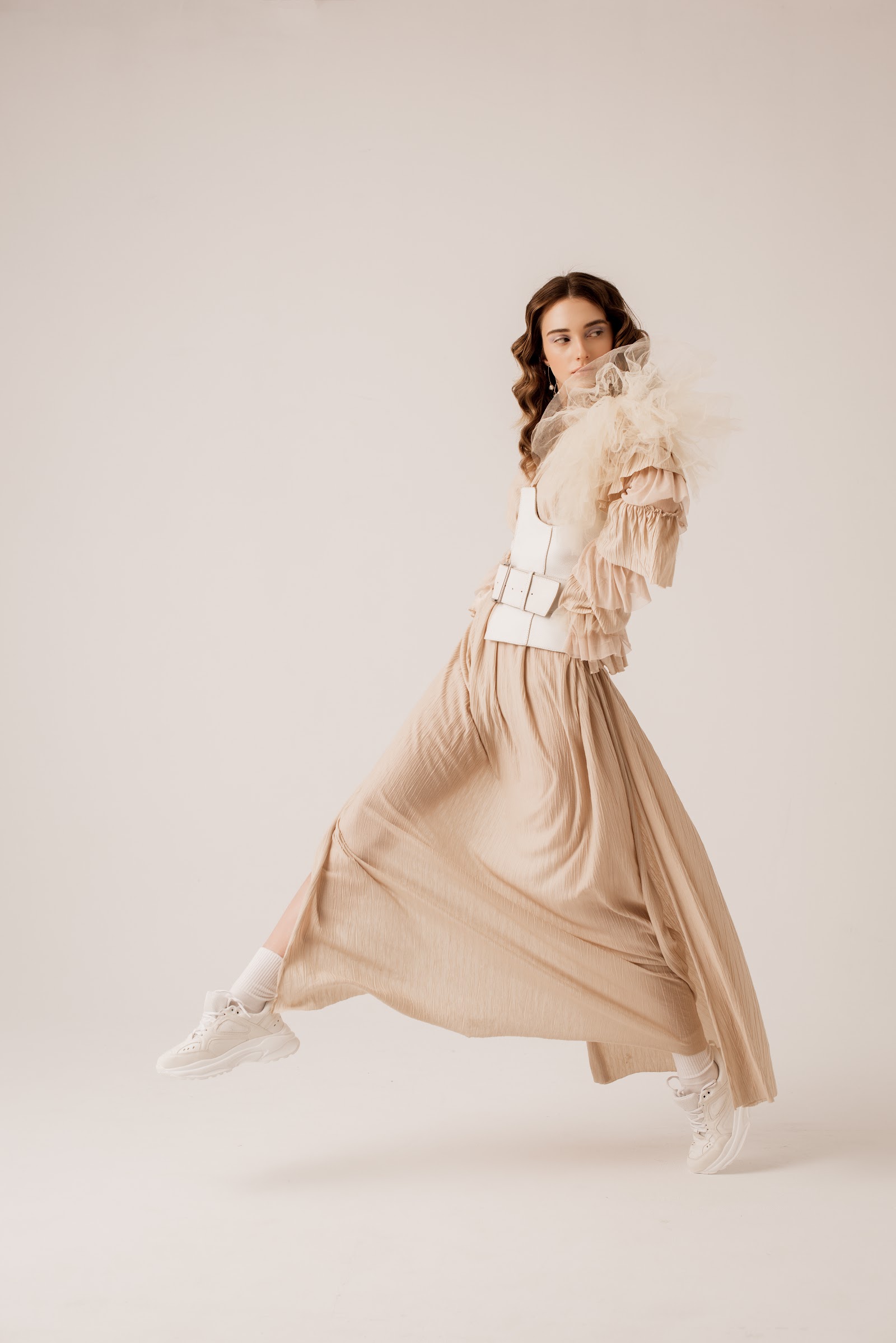 KONTRA — Look 12