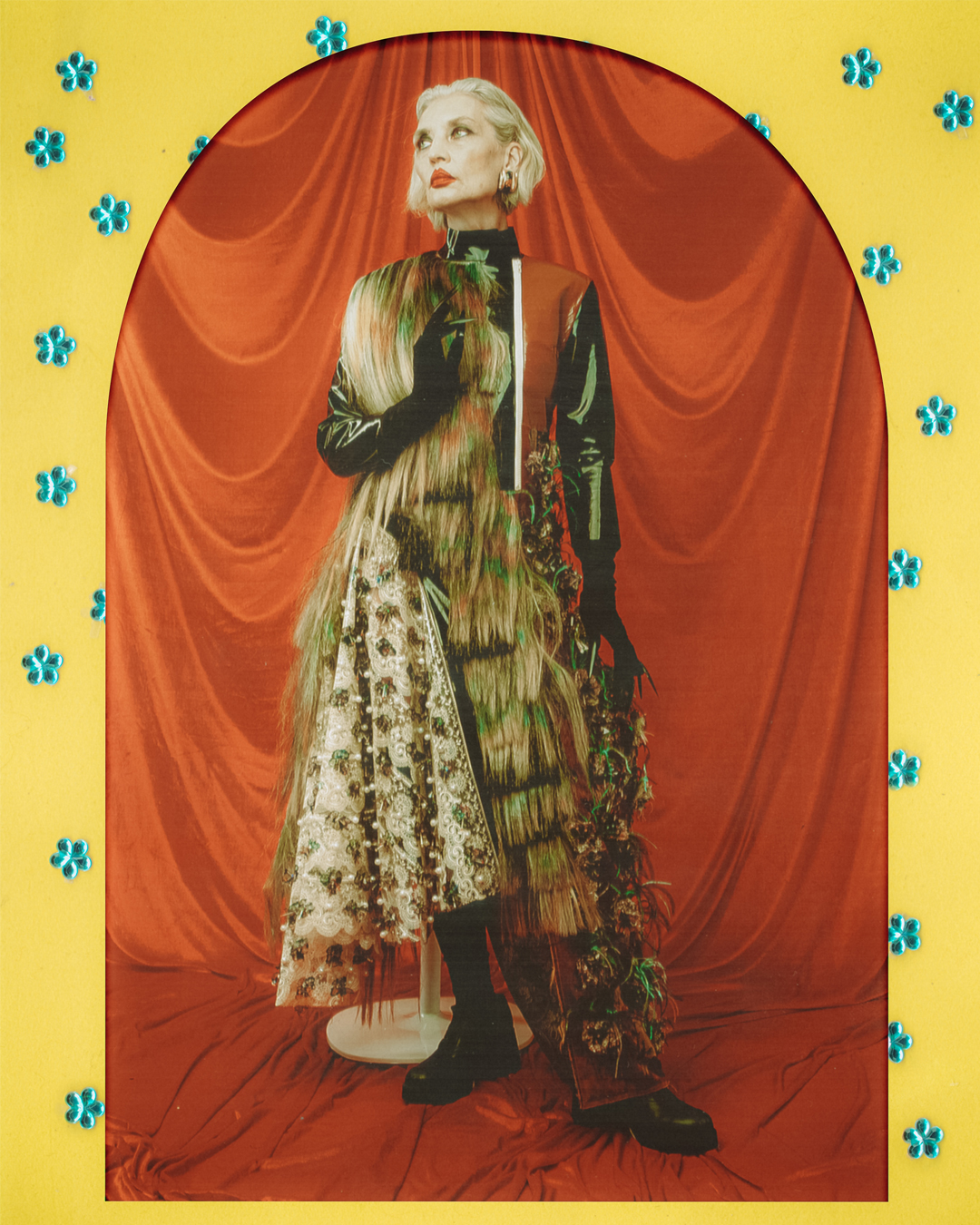 THE SAND — Look 5