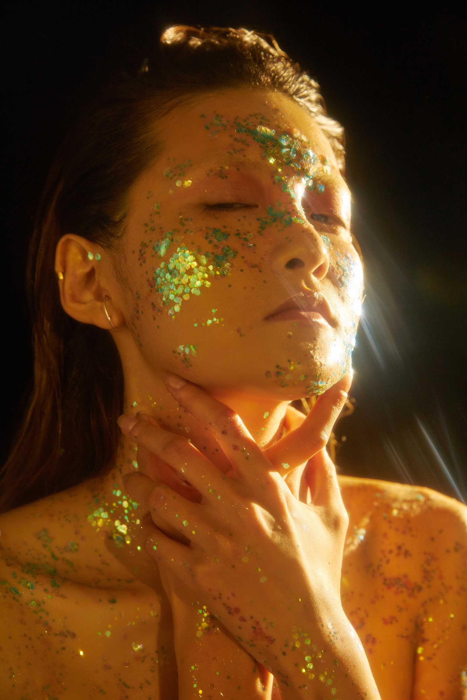 UNDER THE SUN — Look 10