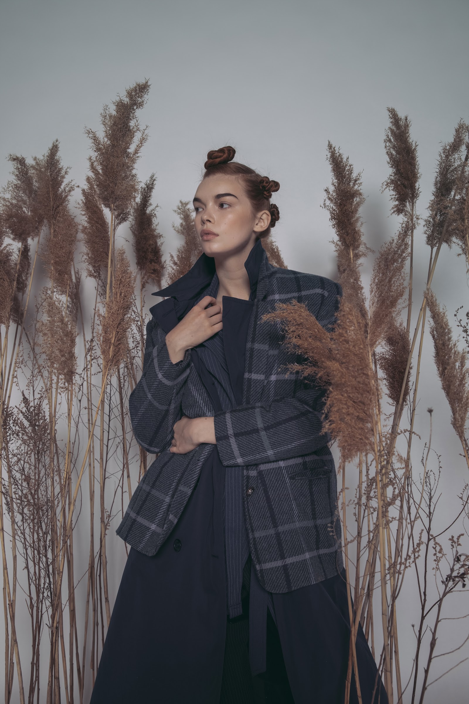 DAUGHTERS OF THE EARTH — Look 7