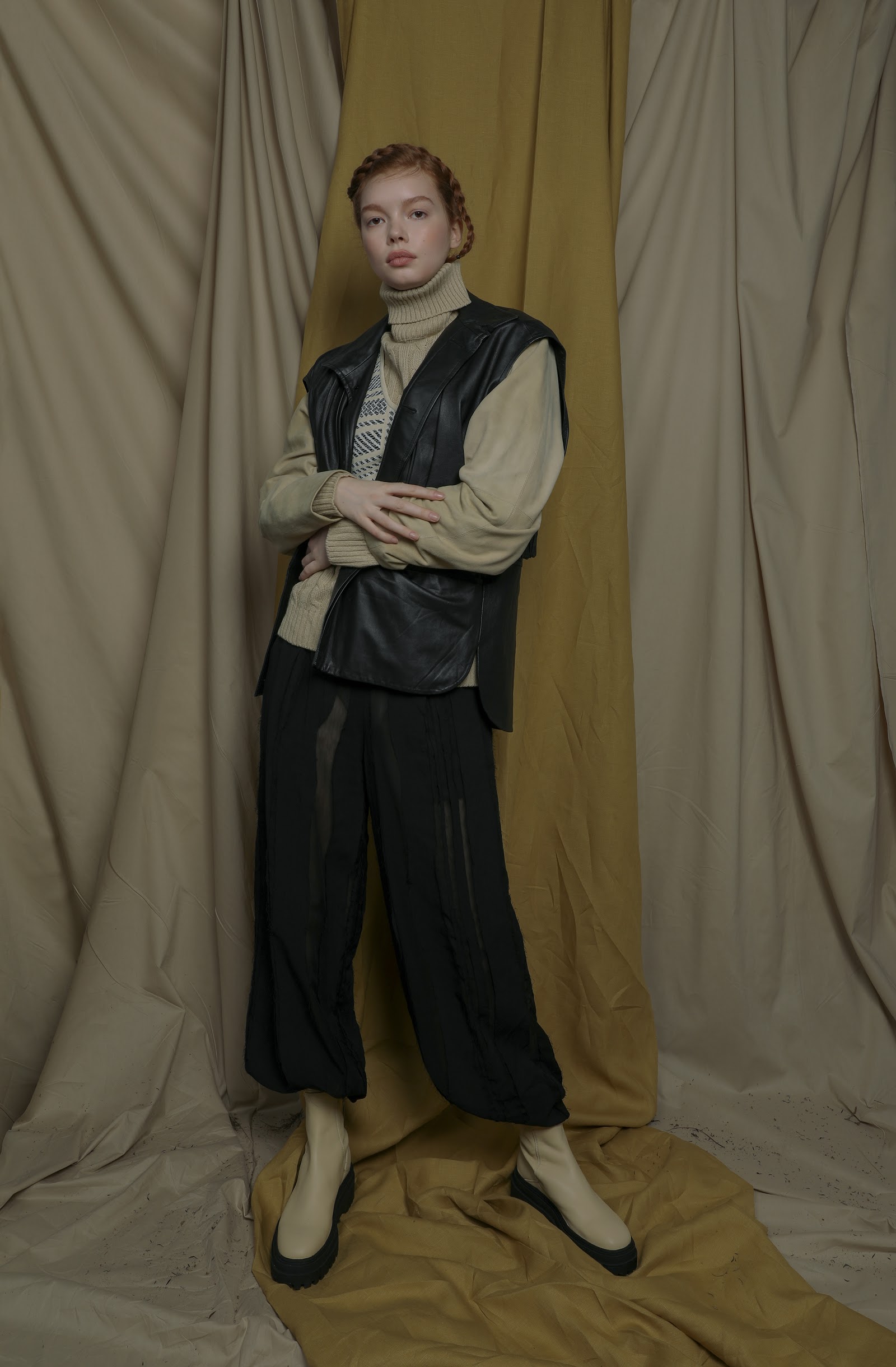 DAUGHTERS OF THE EARTH — Look 8