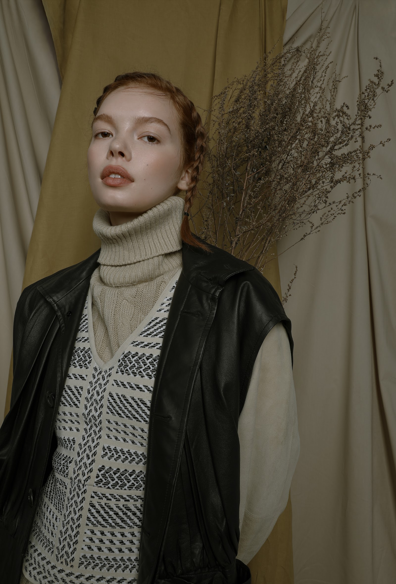DAUGHTERS OF THE EARTH — Look 9