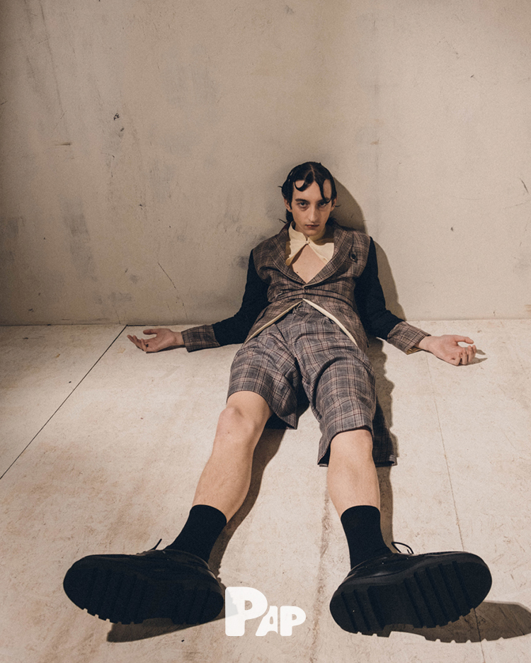 SELF PORTRAIT — Look 16
