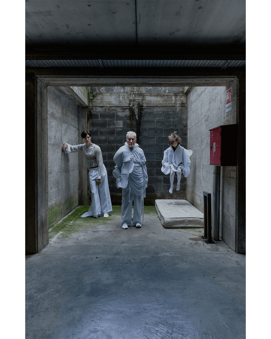 Meno Uno — Look 11