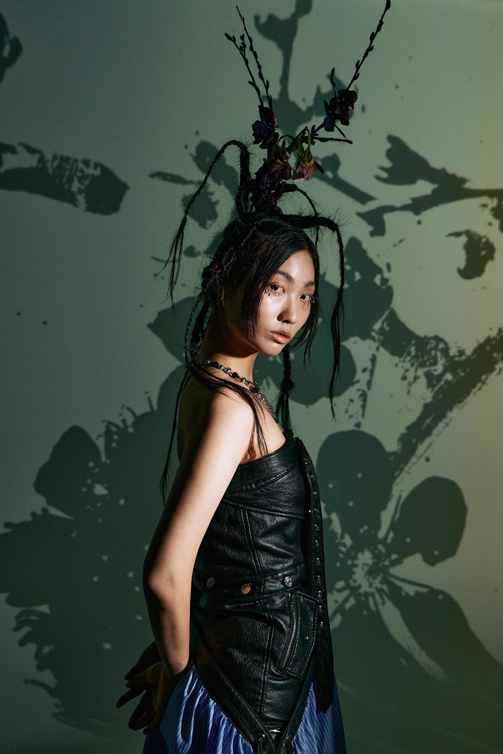 SPLEEN, FASHION AND FLOWERS — Look 6