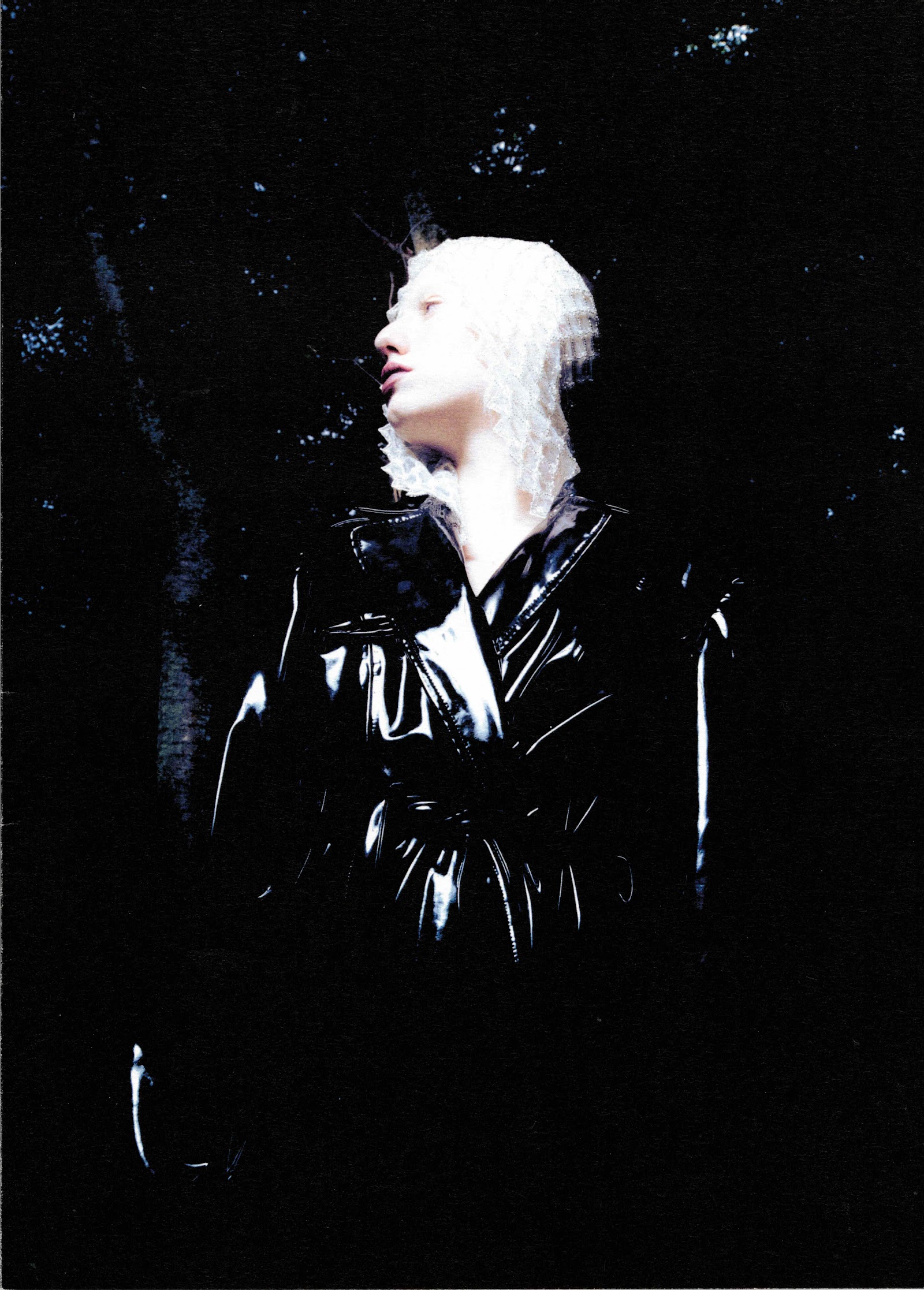 SOUVENIR — Look 9