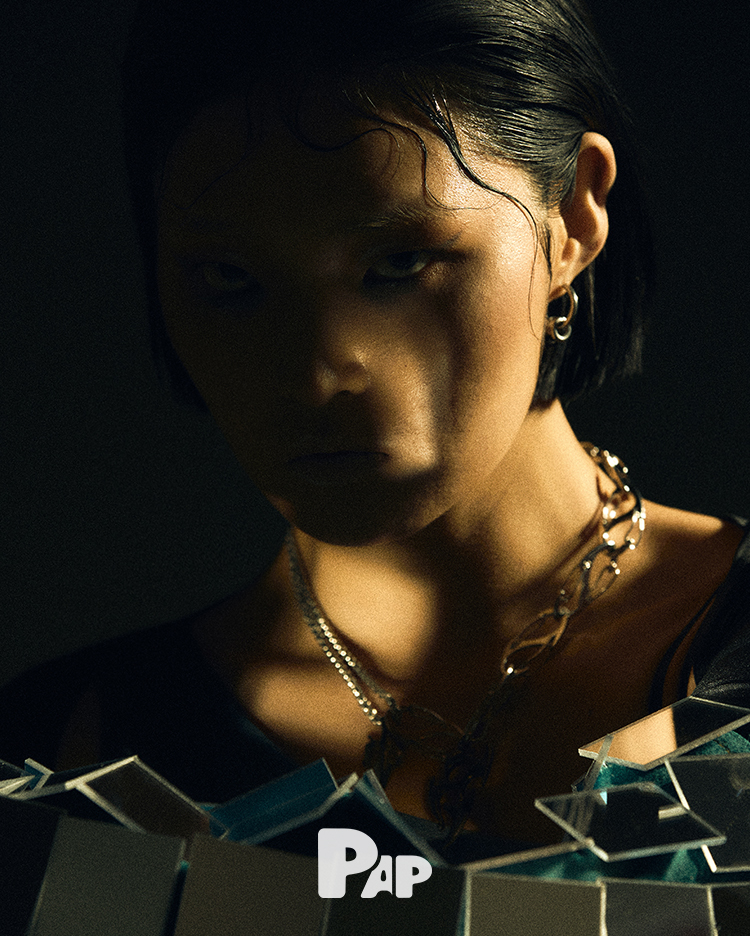 CUSTOM PARTS — Look 5