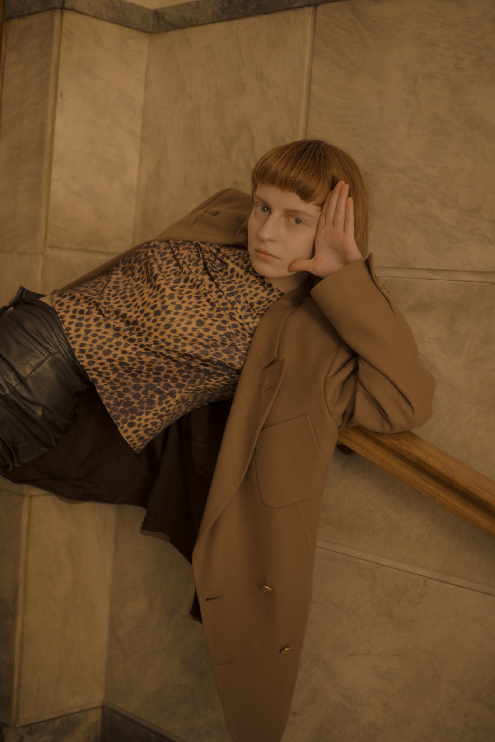 DIFFERENT GIRL — Look 5