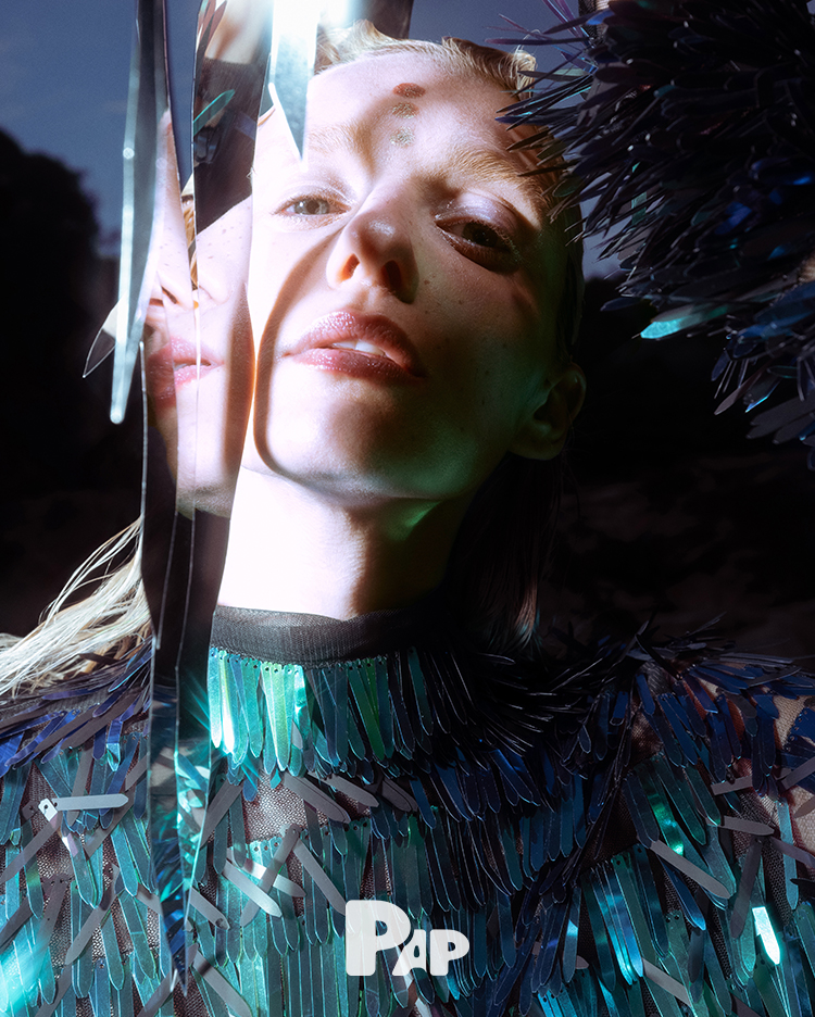 MESS WORLD — Look 10