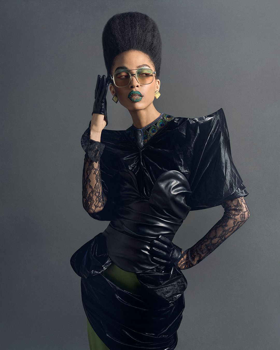 Fractured Minds — Look 10