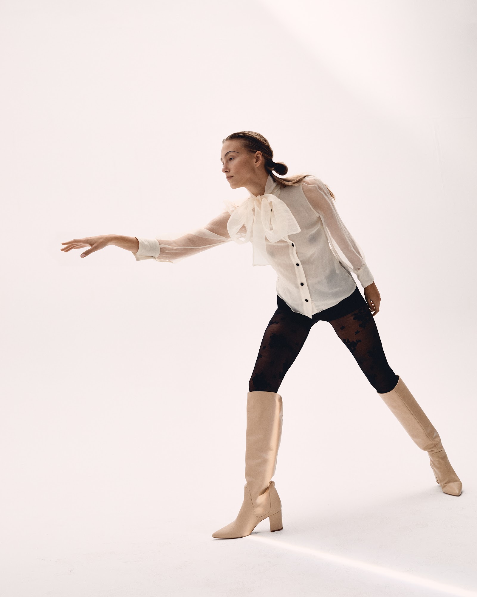 MOV — Look 10