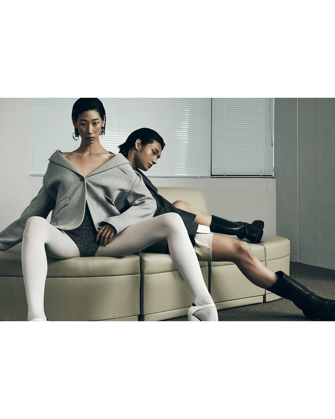 A company in a dream — Look 12