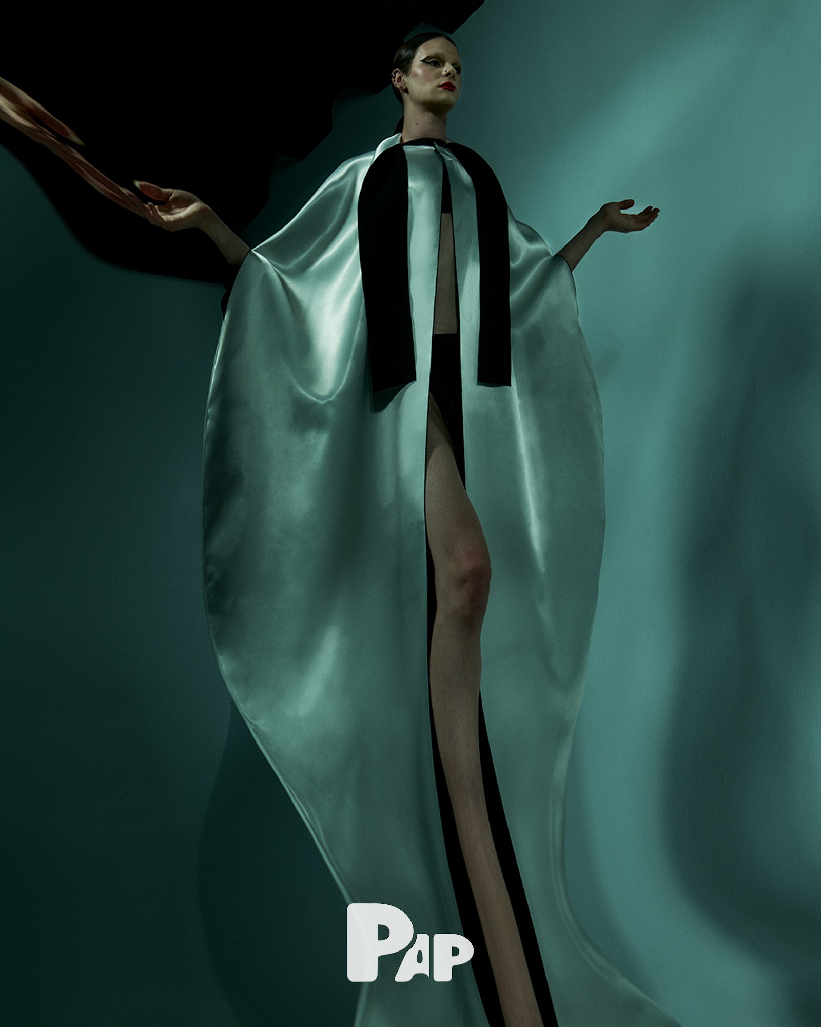 DISMORFICO CORPORAL — Look 14