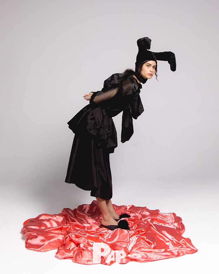 PILLOW TALK — Look 7