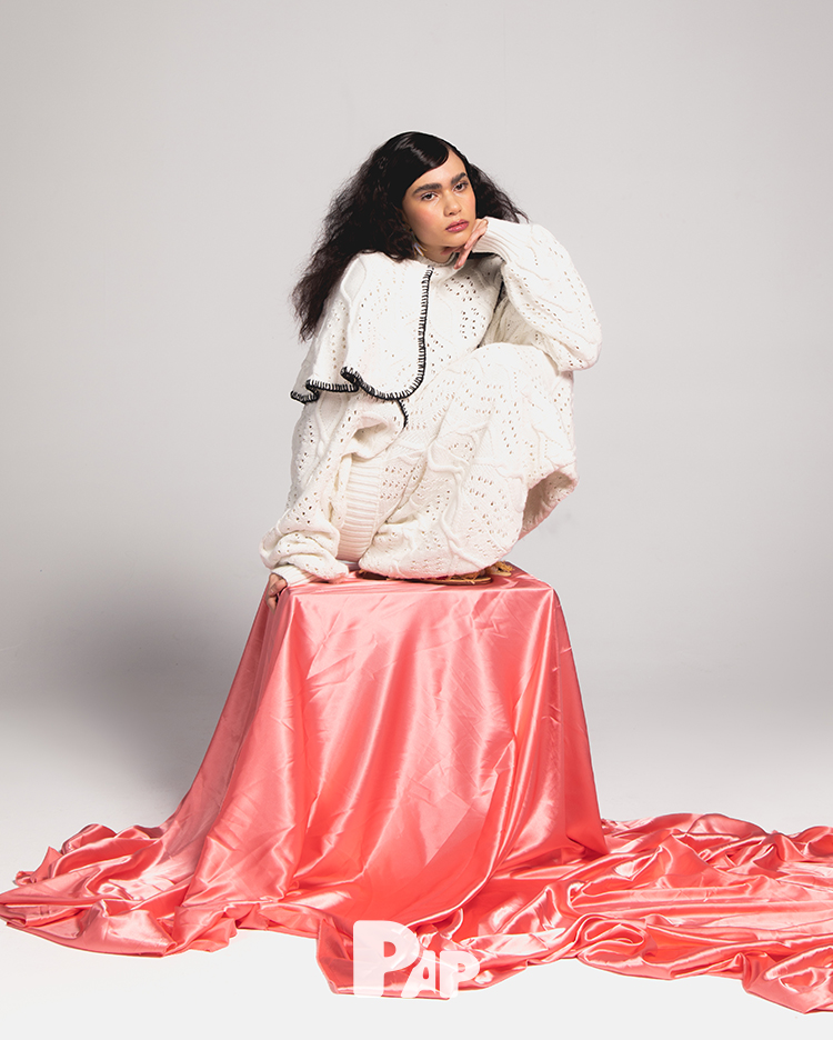 PILLOW TALK — Look 10