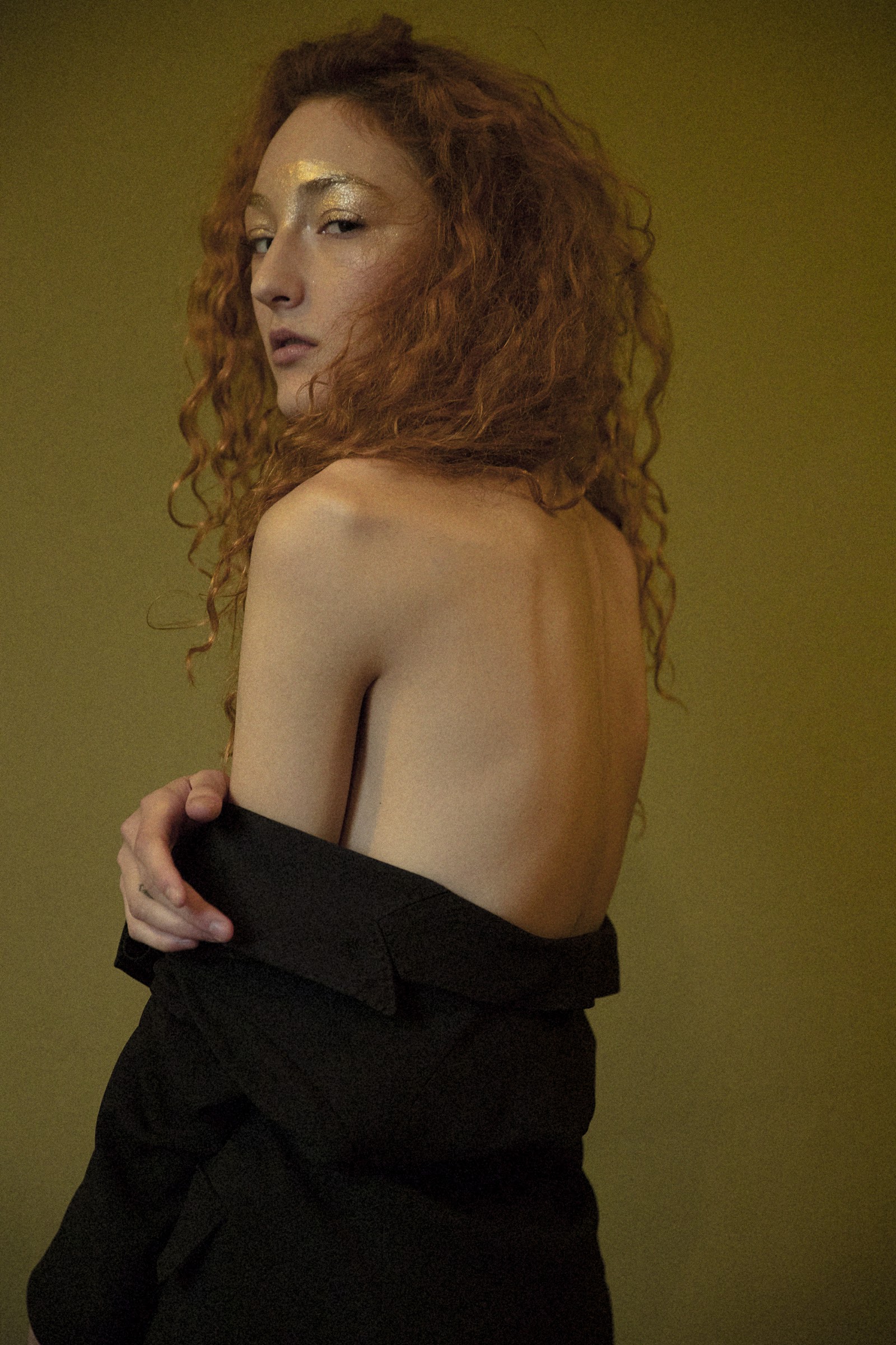 VALERIE — Look 6
