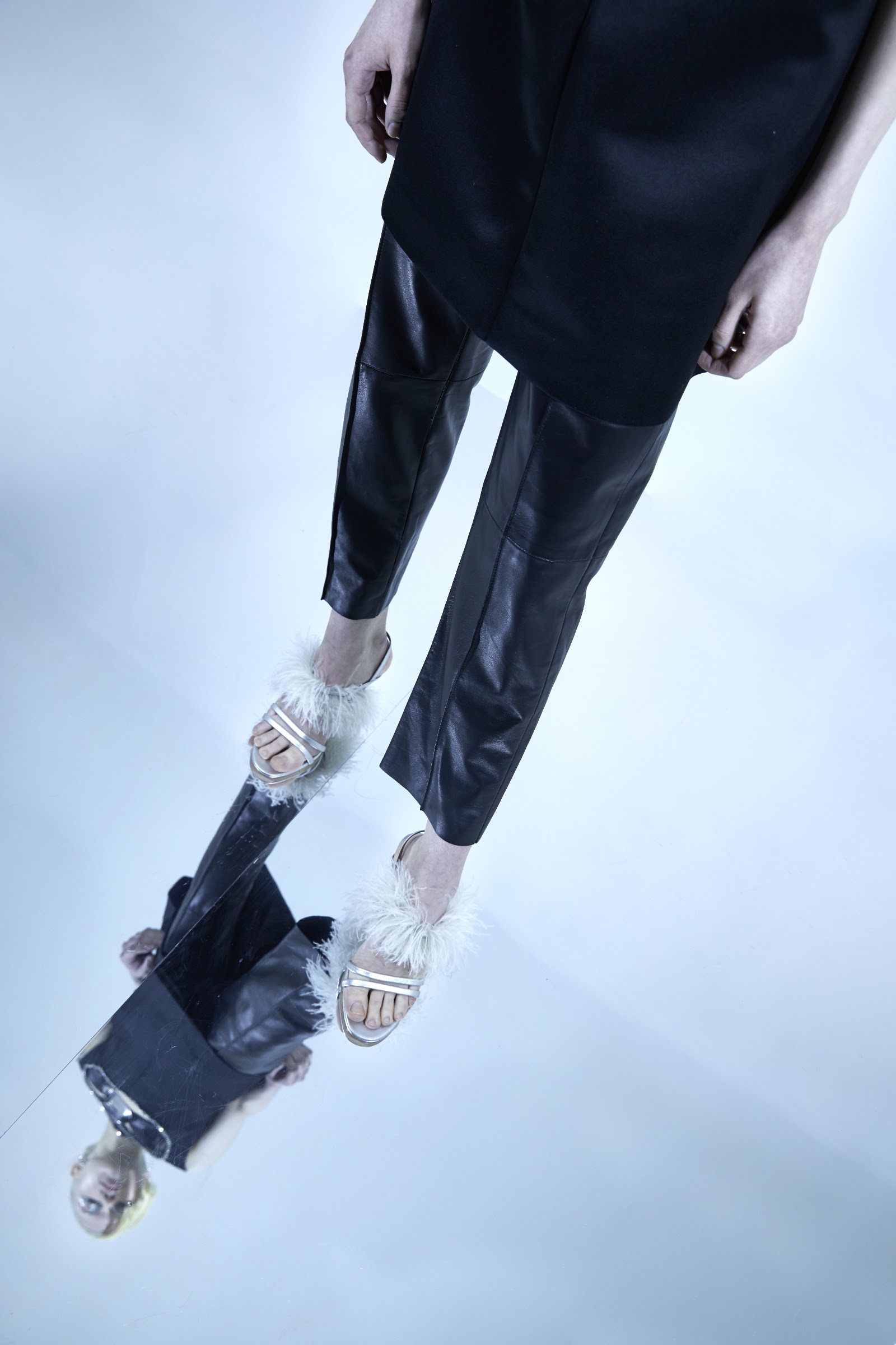 DIGITAL INFINITY — Look 6