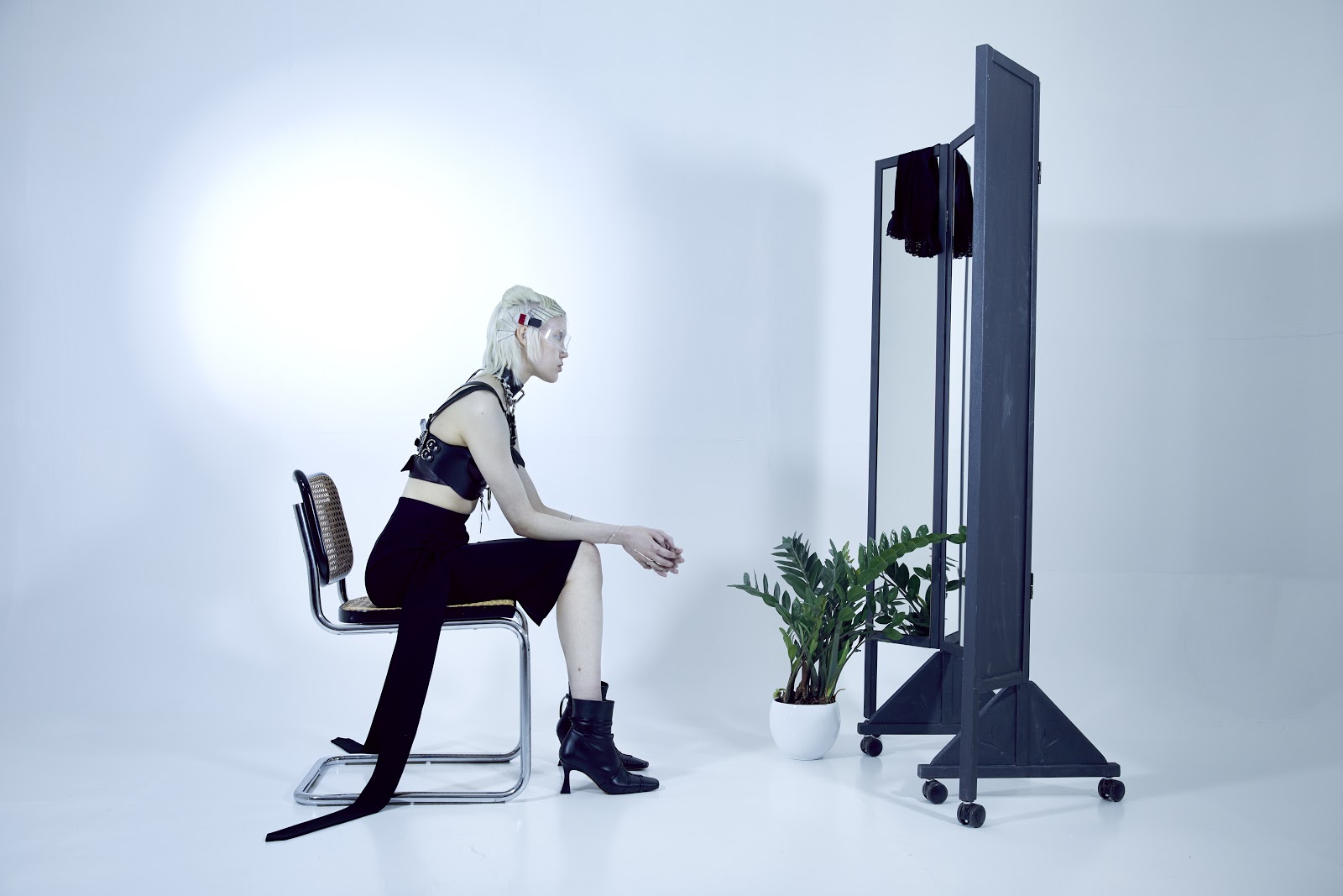 DIGITAL INFINITY — Look 8