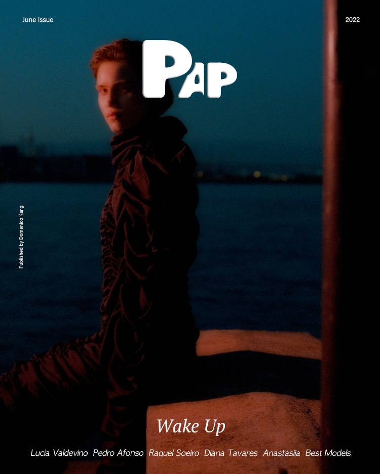 WAKE UP — Cover