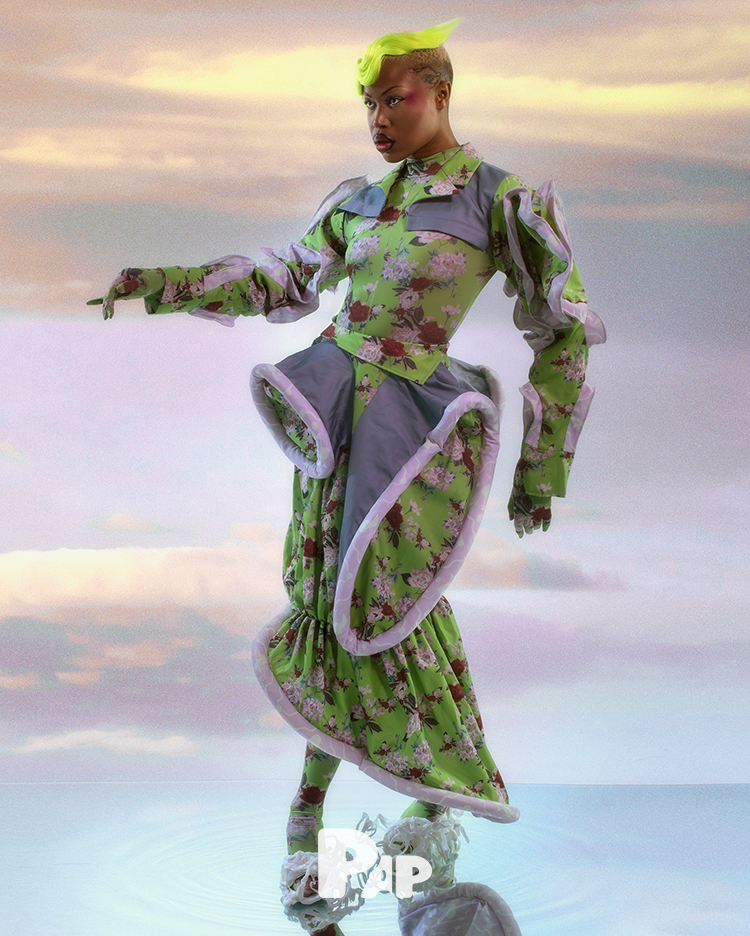 2POINT7 WORLD — Look 2