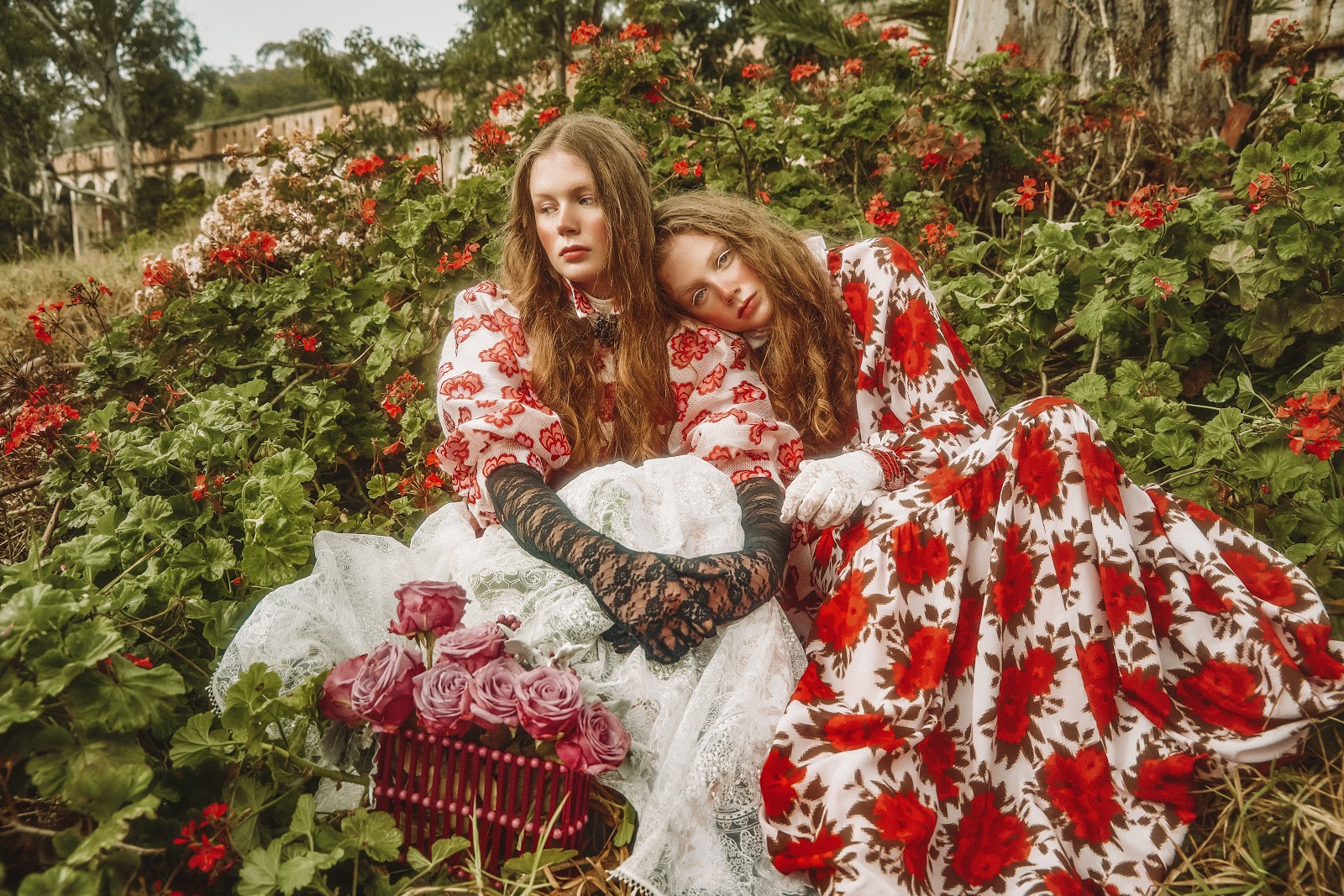 THE ROSE AND THE THORN — Look 1