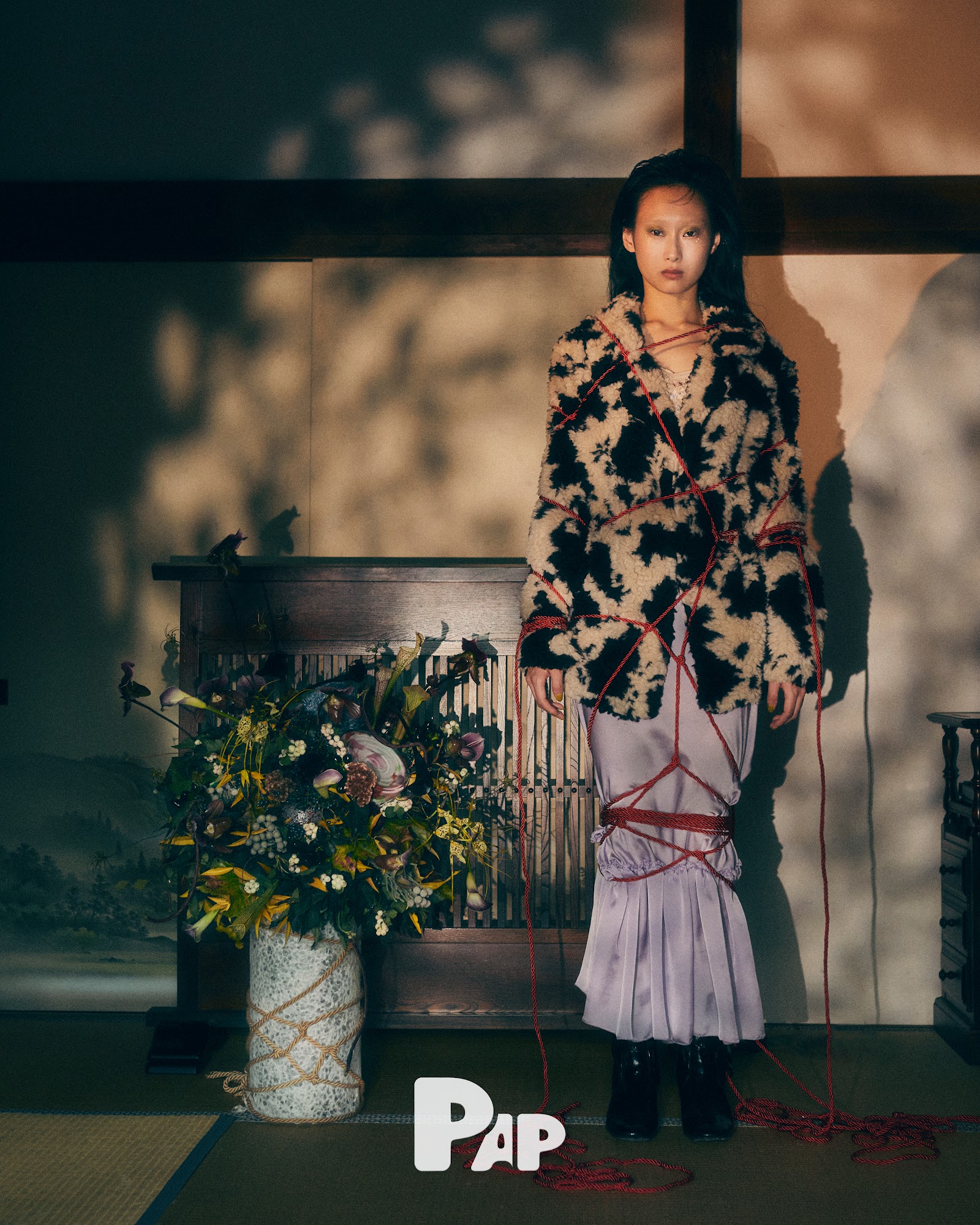 NO CRIME TO STEAL FLOWERS — Look 11